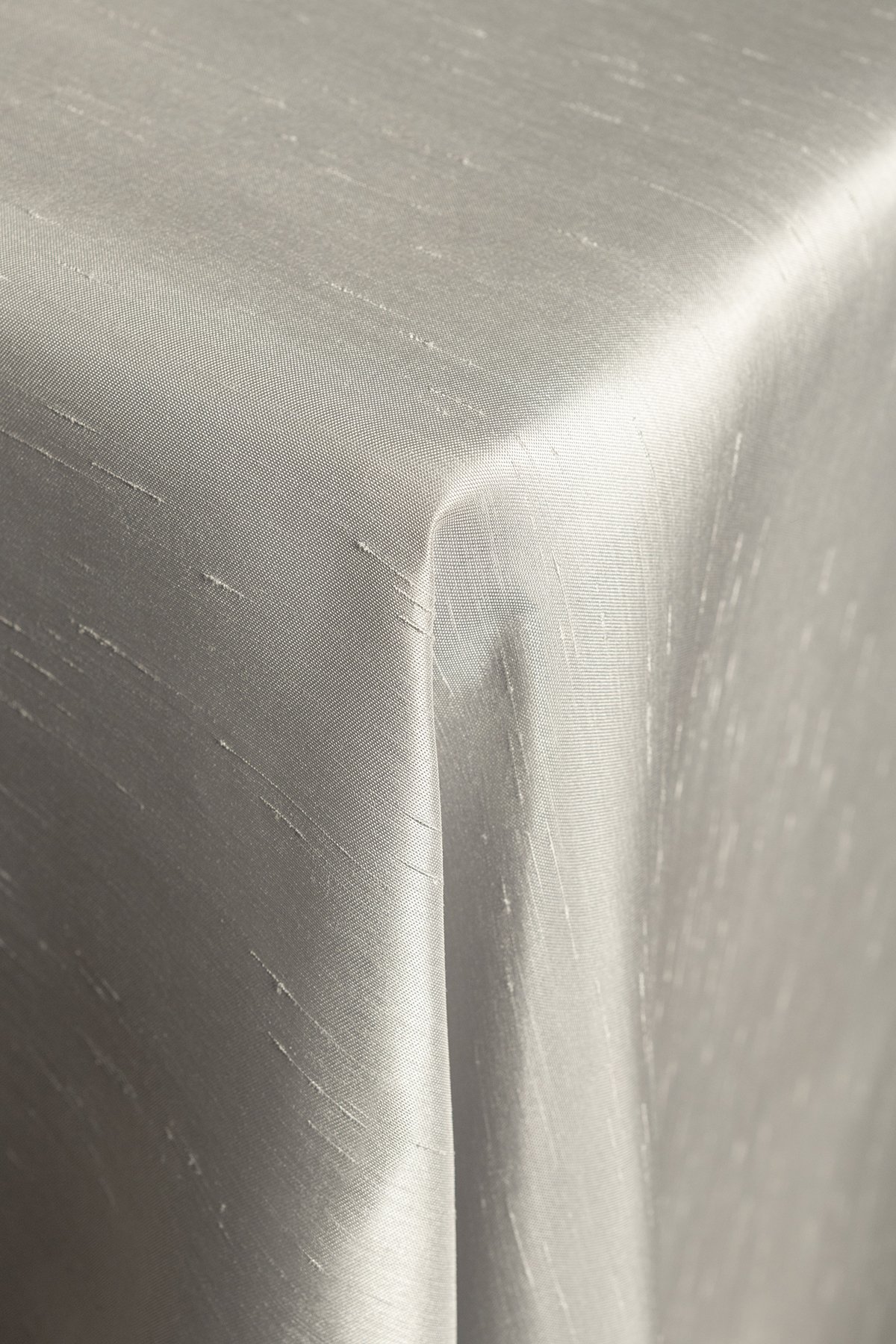 SHANTUNG Silver Table Linen
