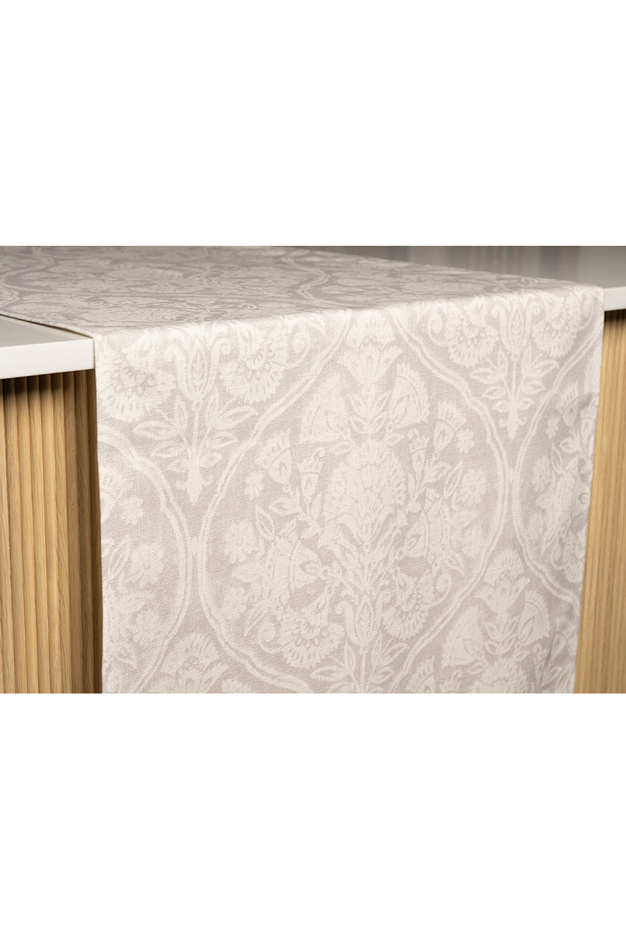 TIVOLI Bisque Table Runner