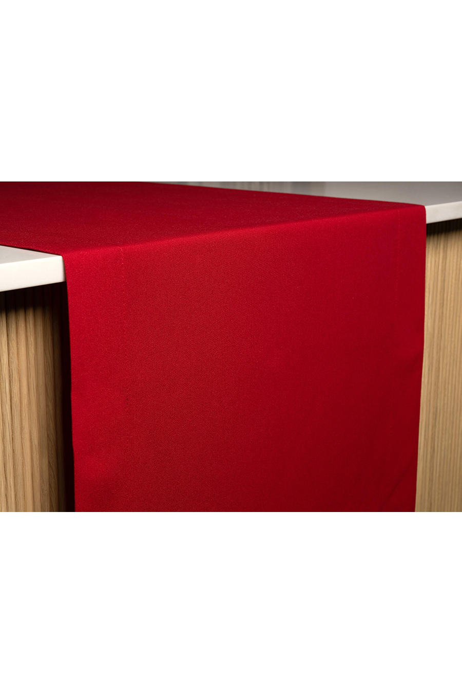 COTONE scarlet Table Runner