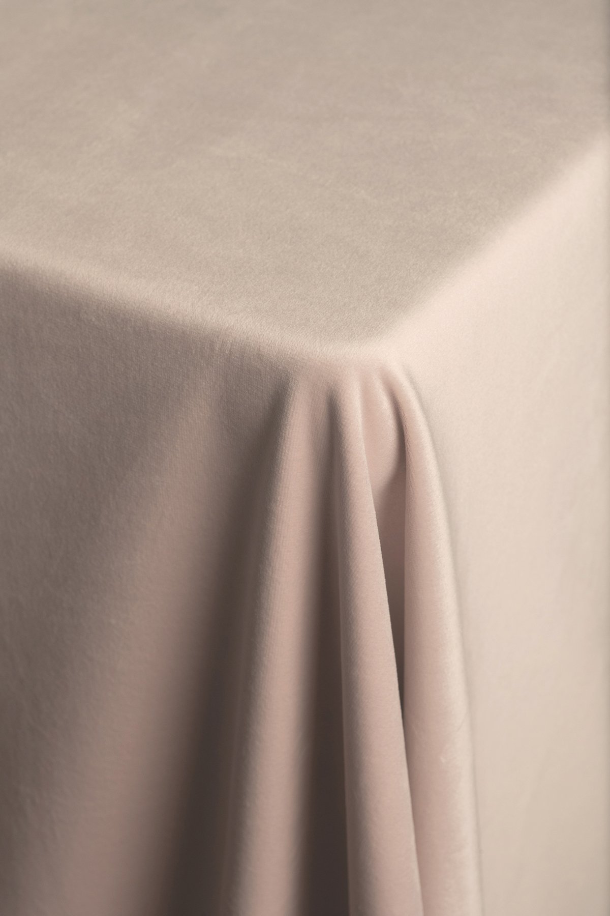 VELLUTO Pink Quartz Table Linen