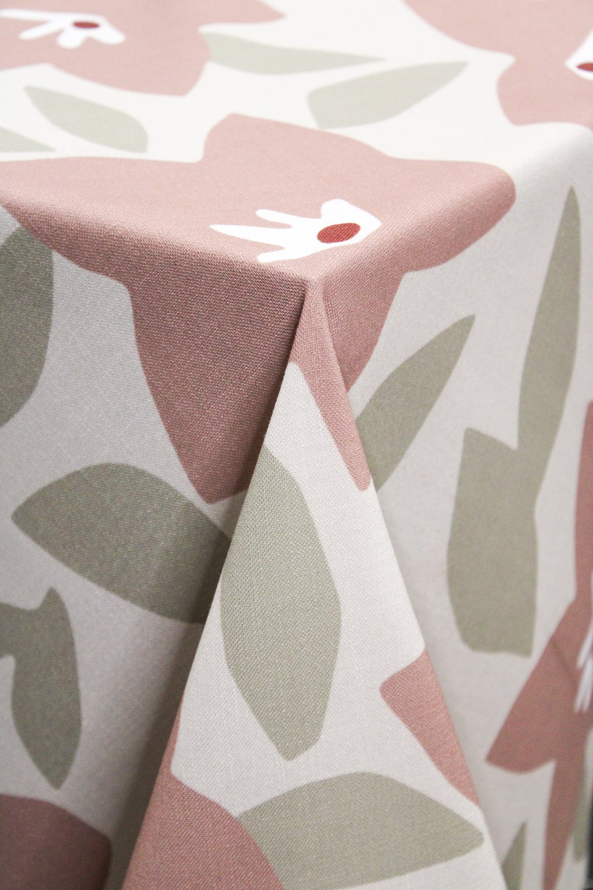 ZOE Dusty Rose Table Linen