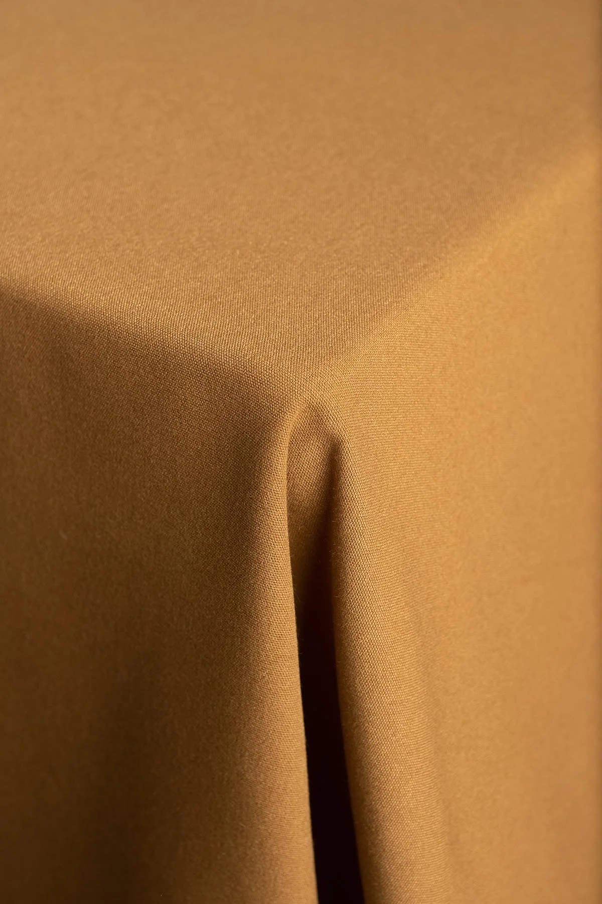 COTONE Teak Table Linen