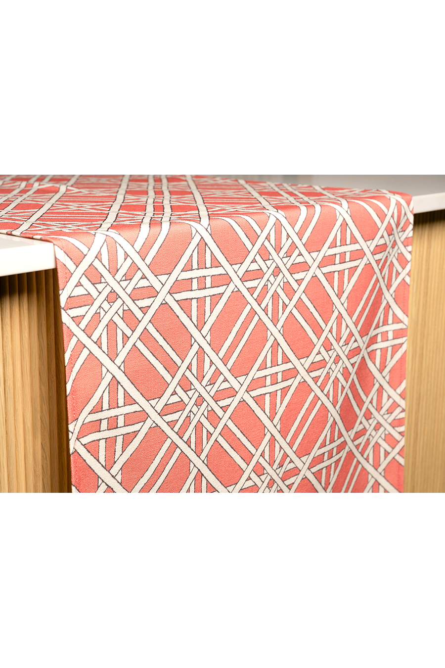 HERRINGTON Coral Table Runner