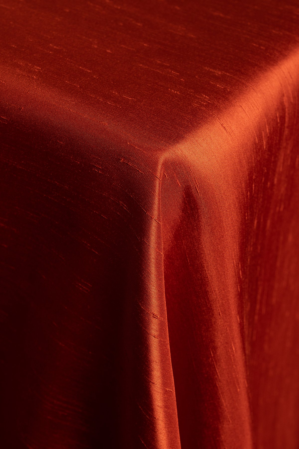 SHANTUNG Tangerine Table Linen