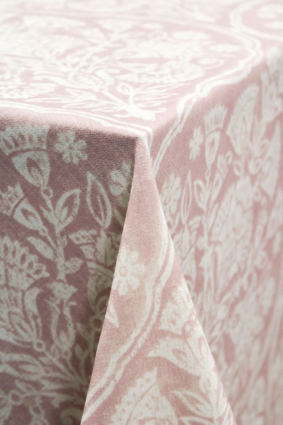 TIVOLI Blush Table Linen
