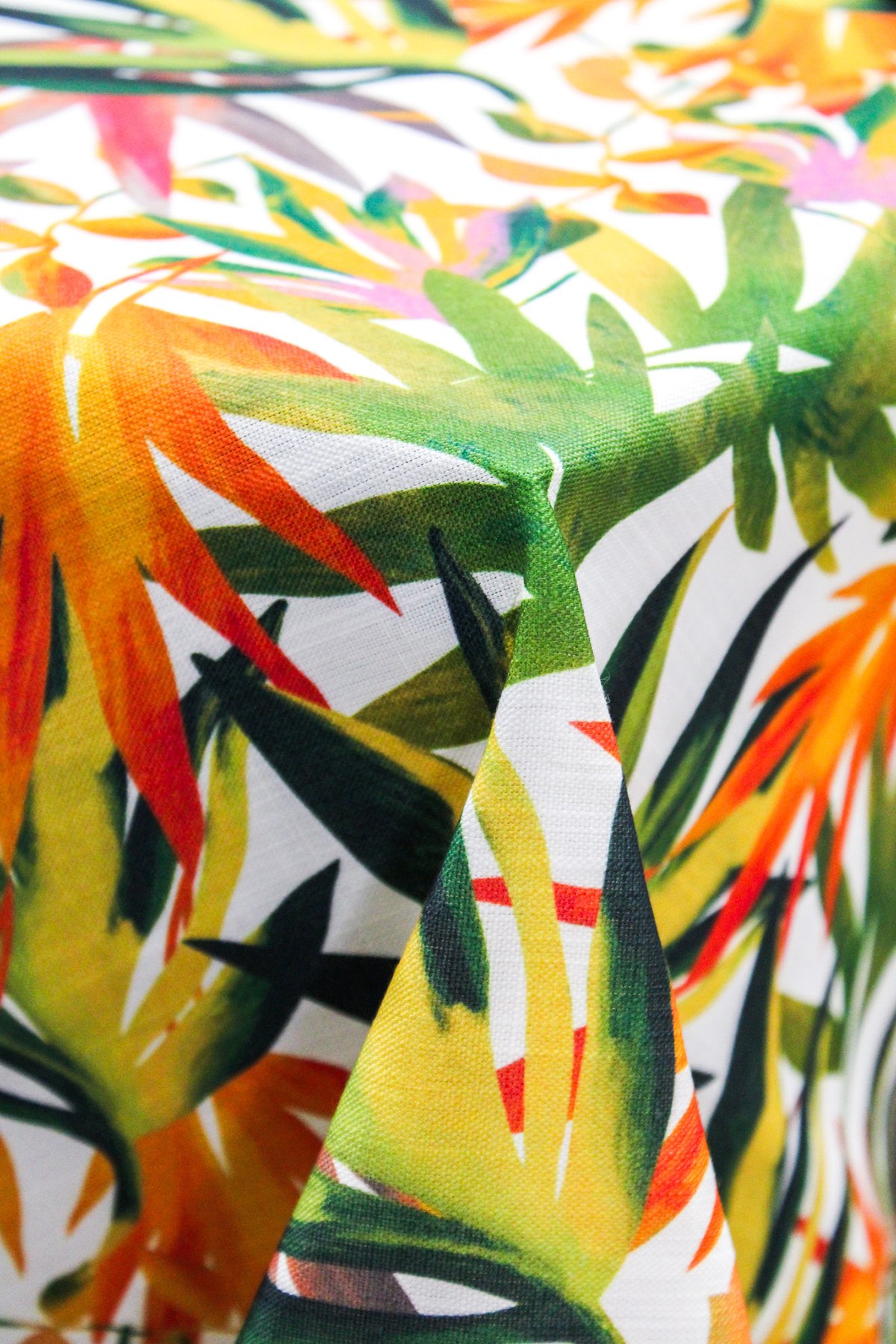 KOA Summer Table Linen