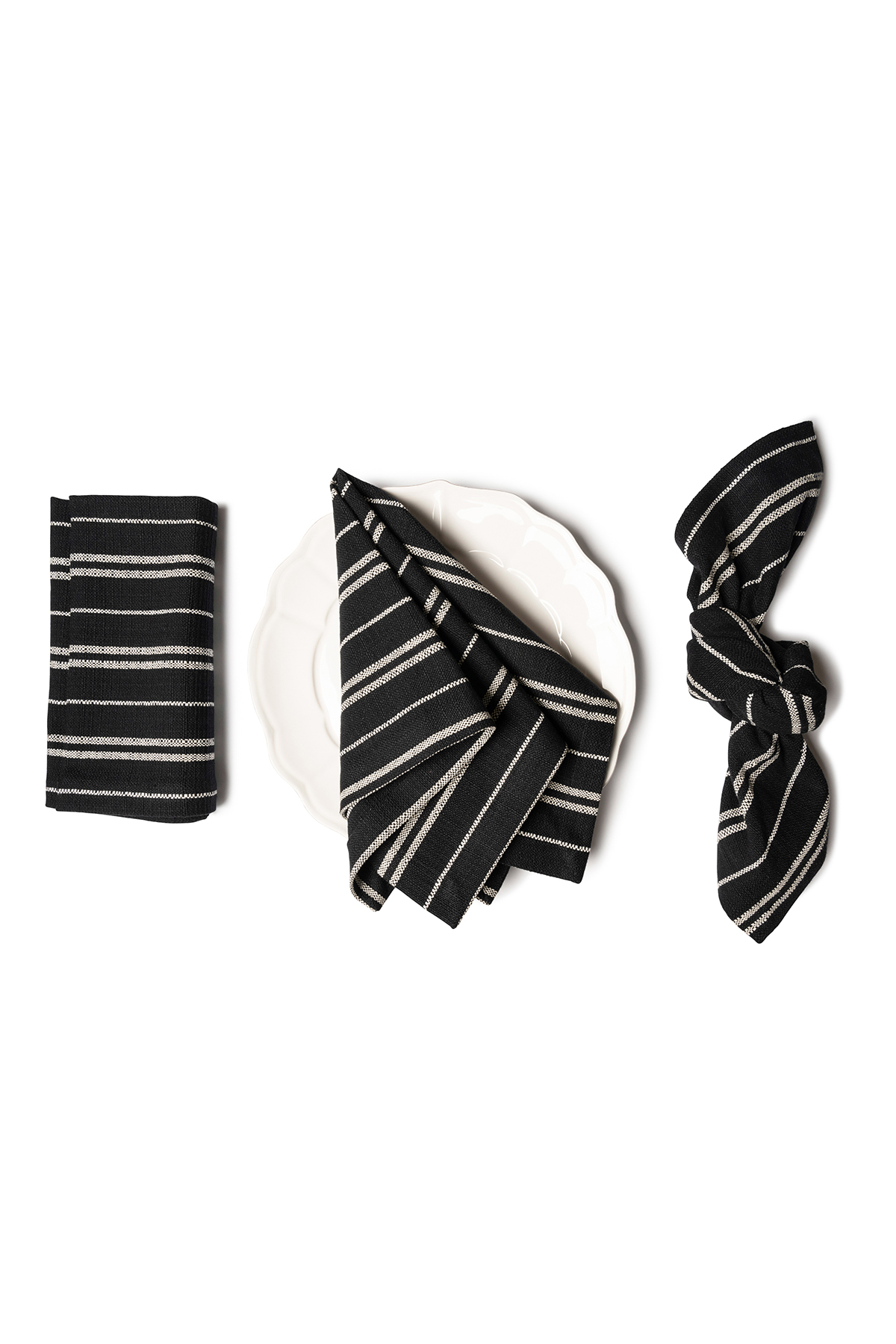 PUEBLA Noir Napkin-1200-300dpi.png