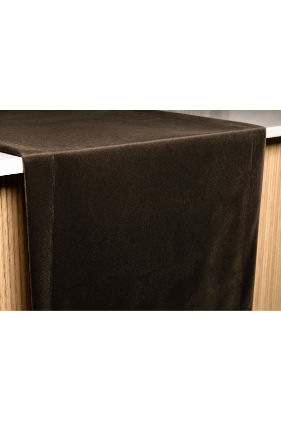 VELLUTO Iron Table Runner