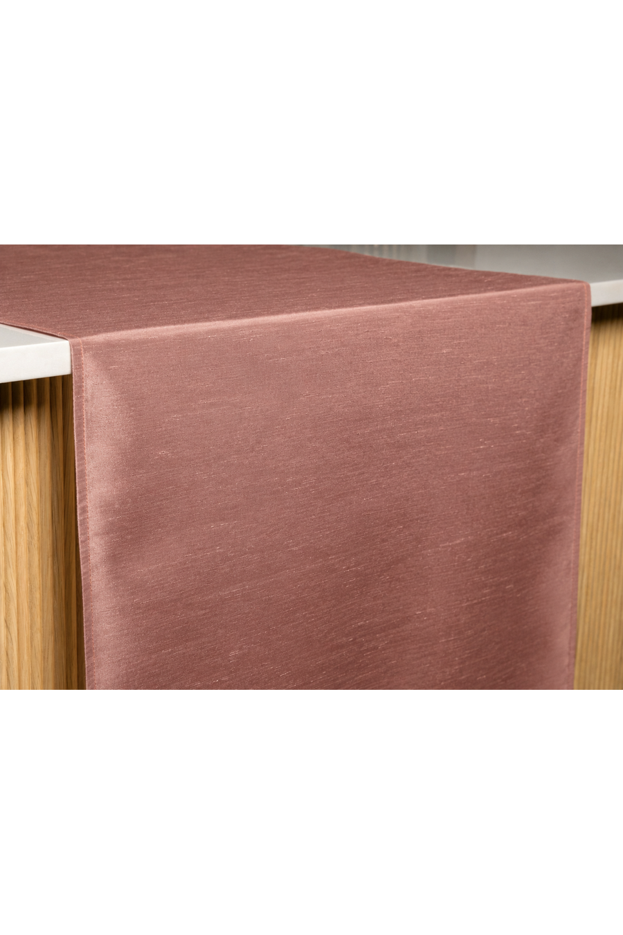 SHANTUNG Rose Table Runner
