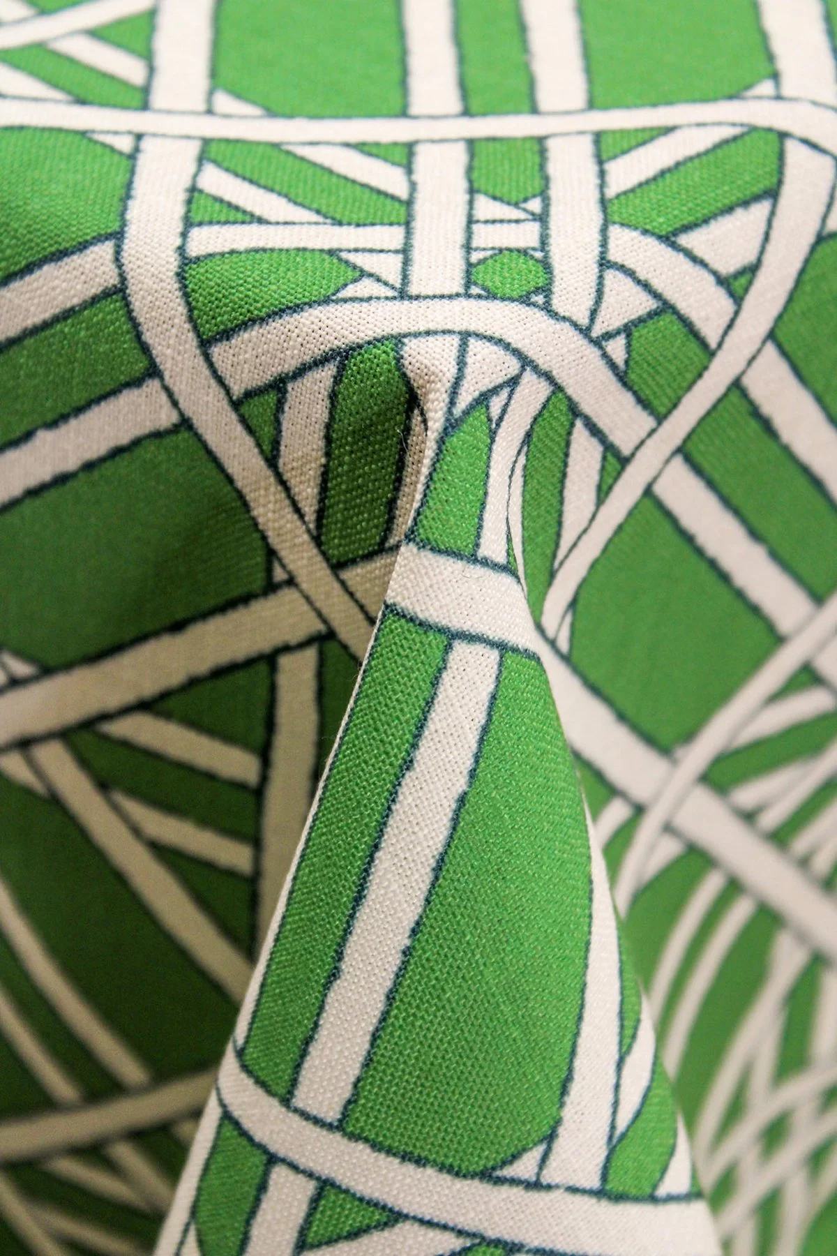 HERRINGTON Grass Table Linen