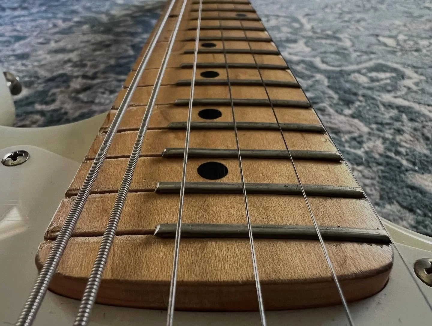 I&rsquo;m a little sad to let this one go, but it&rsquo;ll make space for new and wonderful instruments. This was my first electric guitar that my dad bought me when I was about 15. It&rsquo;s a terrible Strat copy that I stopped playing as soon as I