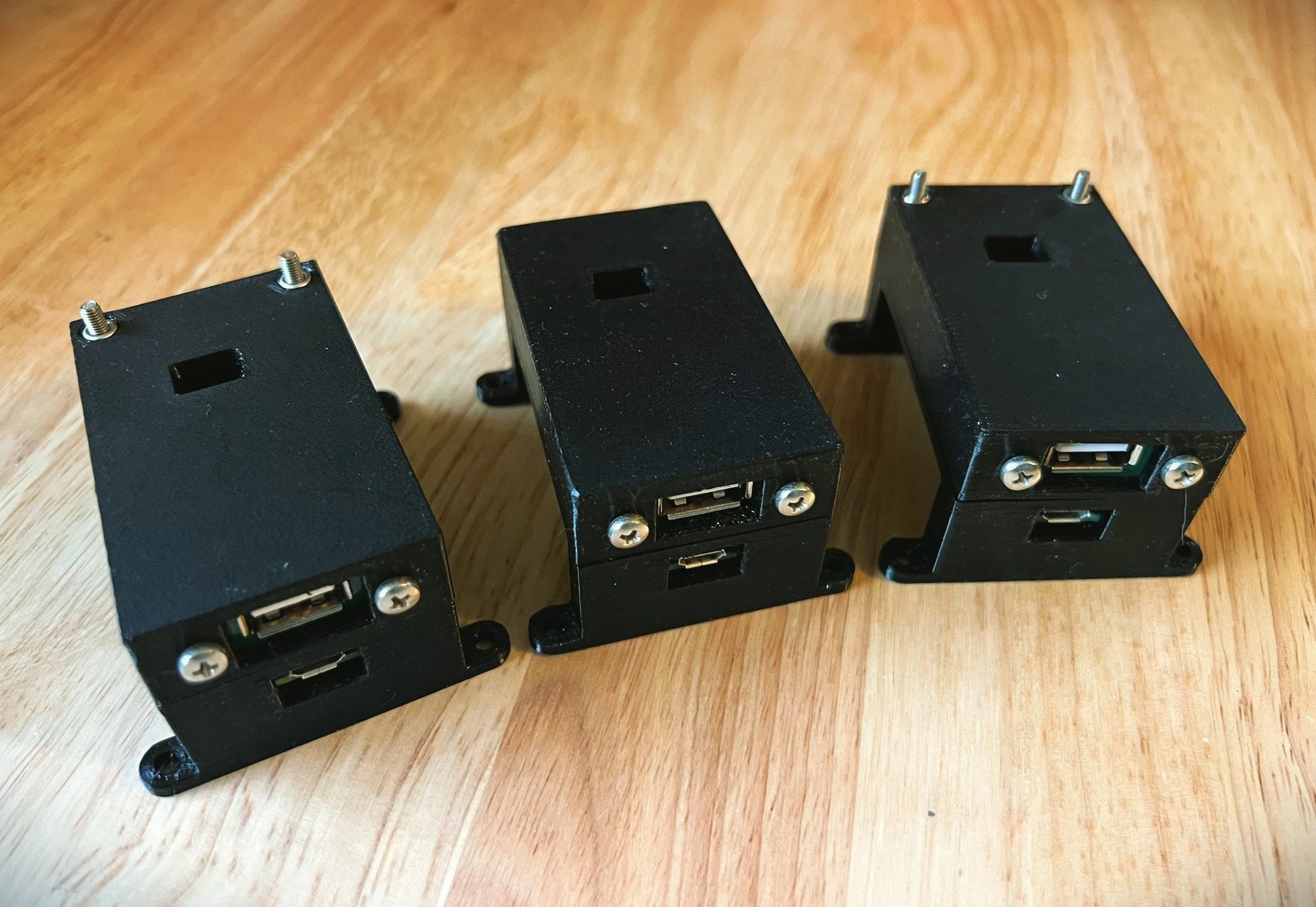 Ever have one of those setups with like, 8 copies of the same USB MIDI controller connected to one computer, and each time you turn the setup on every controller gets a new name, and then your software can't tell which is which? Well, that's when you