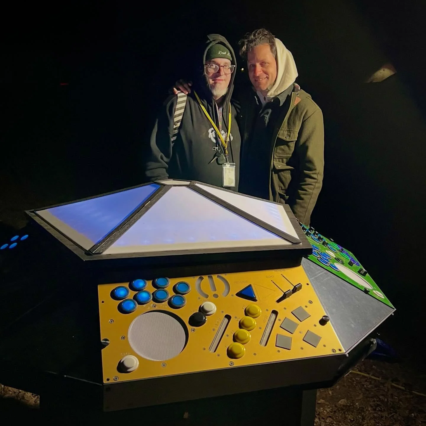 So pleased to put The Syncomasher into the wide and capable hands of @citronrbl . It&rsquo;s difficult letting go of a passion project like this one, but after a deep hardware overhaul it&rsquo;s never been in better shape, and it could go to a bette