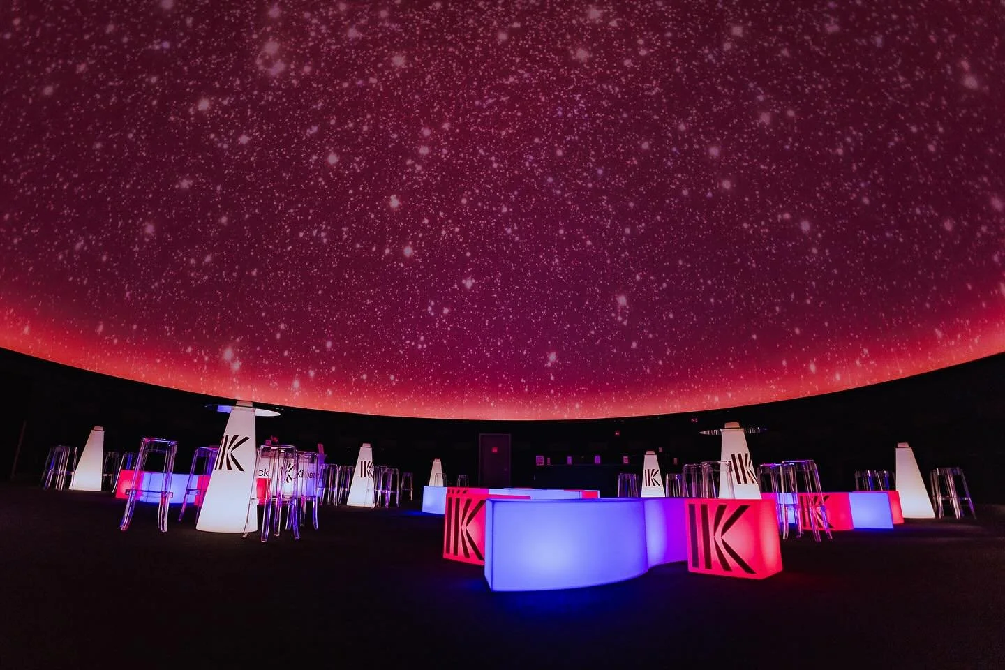 The stars aligned at The Franklin Institute. 💫
Custom vinyl logos, glowing furniture, galaxy cocktails, tarot readings, planetarium shows, and of course, a guest appearance from Mr. Franklin himself. A true TGSE production from start to finish!