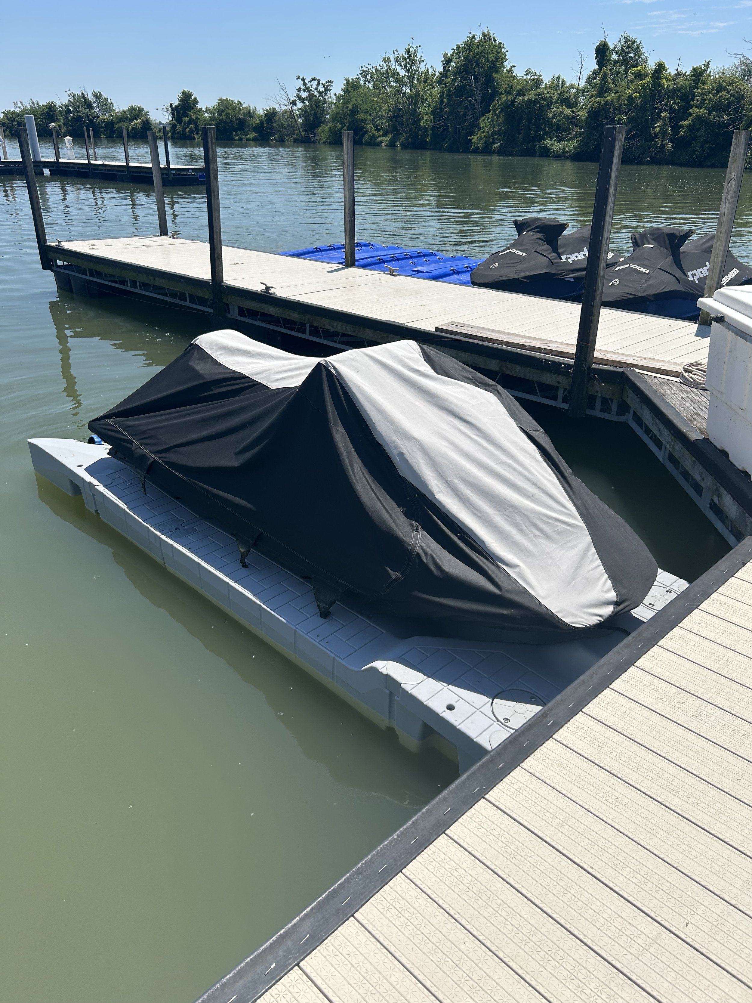 Snap Dock's Snap Port installed by Pipe Creek Enterprises 