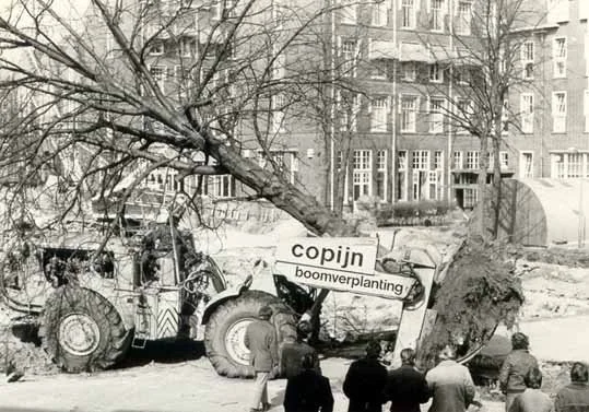 verplanting Leiden 1976.jpg