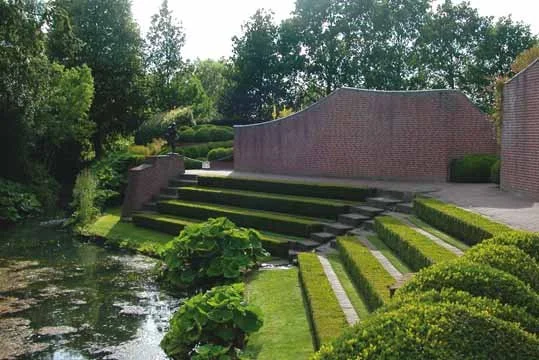 eelde museumdebuitenplaats tuin.jpg