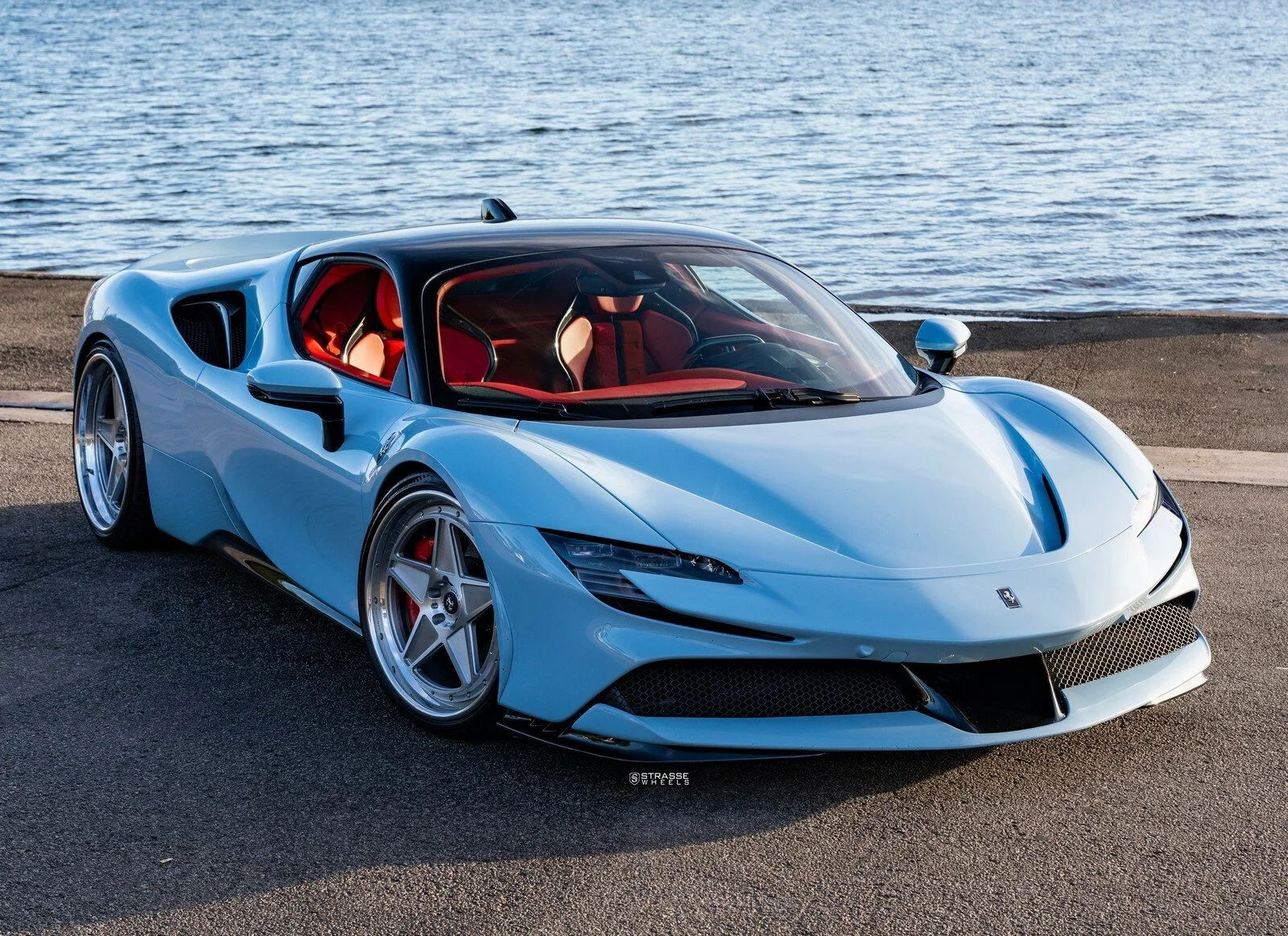 2022 Ferrari SF90