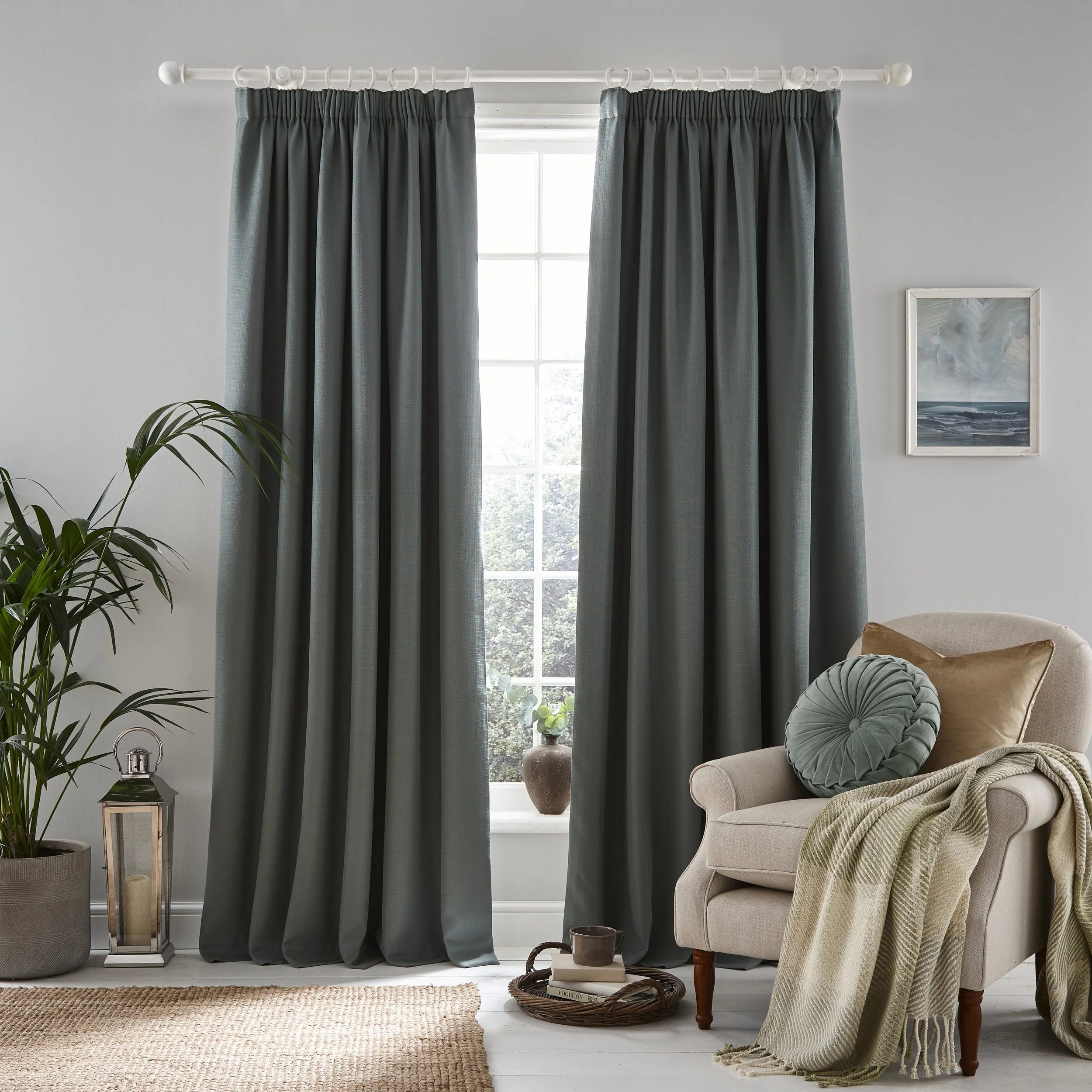 9526 Ashley Wilde LA curtains0143.jpg