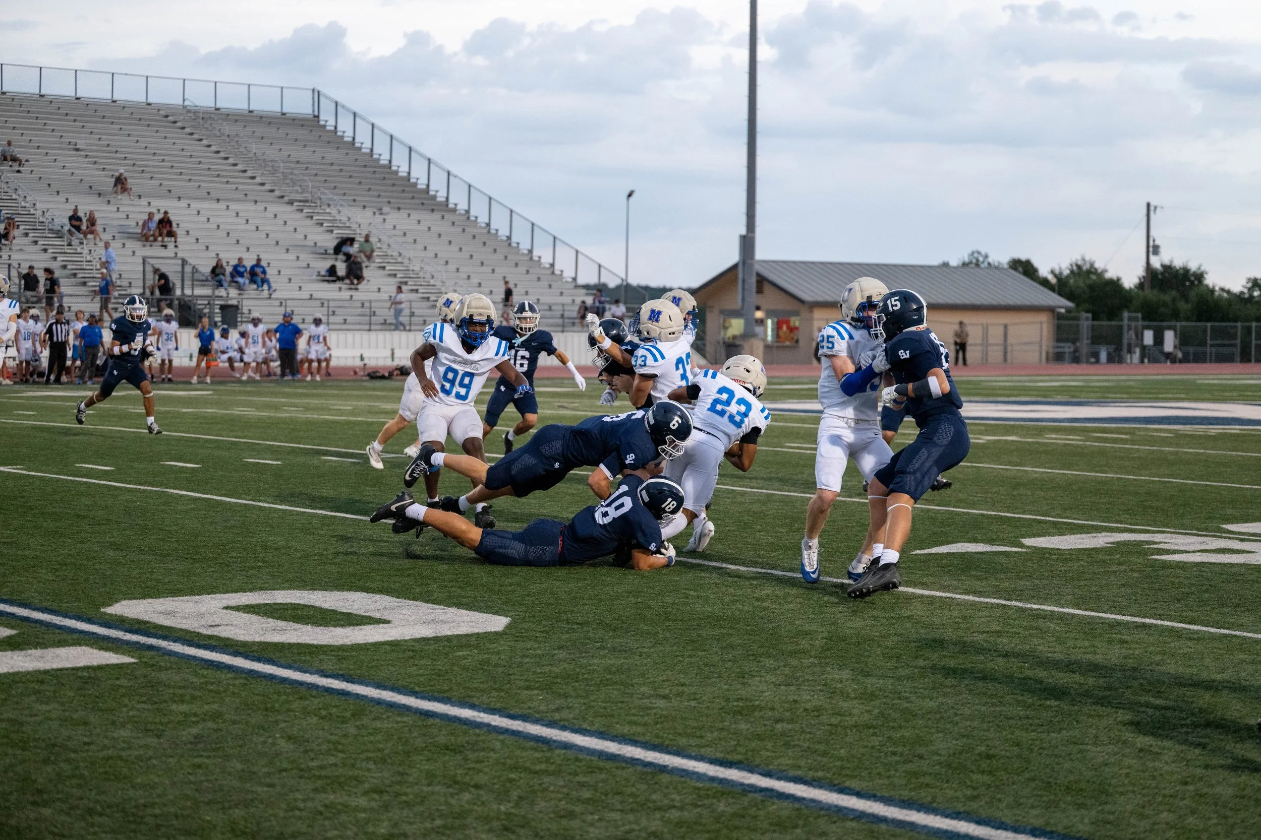 DSC_7748-11.jpg