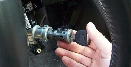 car-locksmith-ignition-replace.jpg