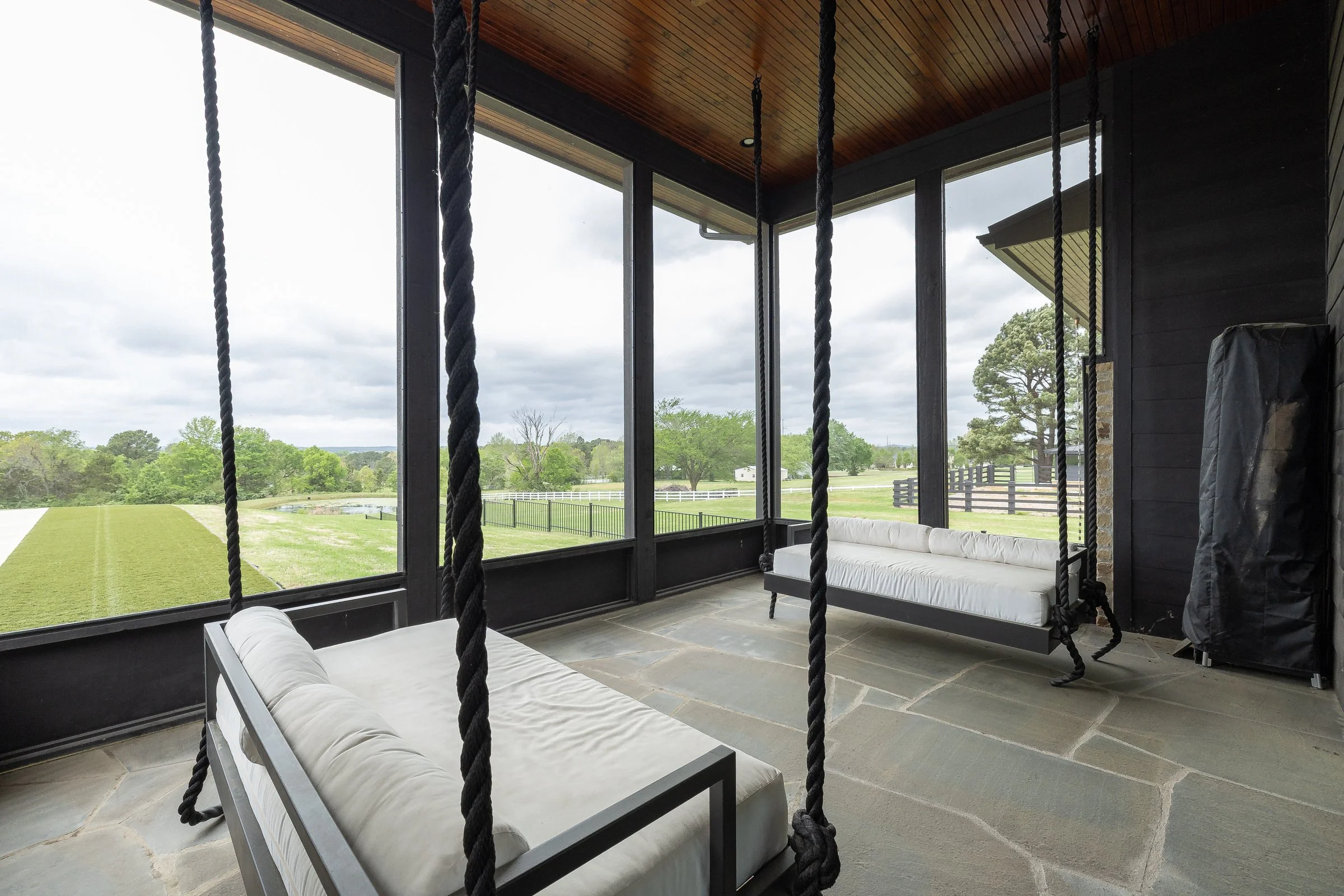 4631BridgewaterLn_Interior (35 of 83).jpg