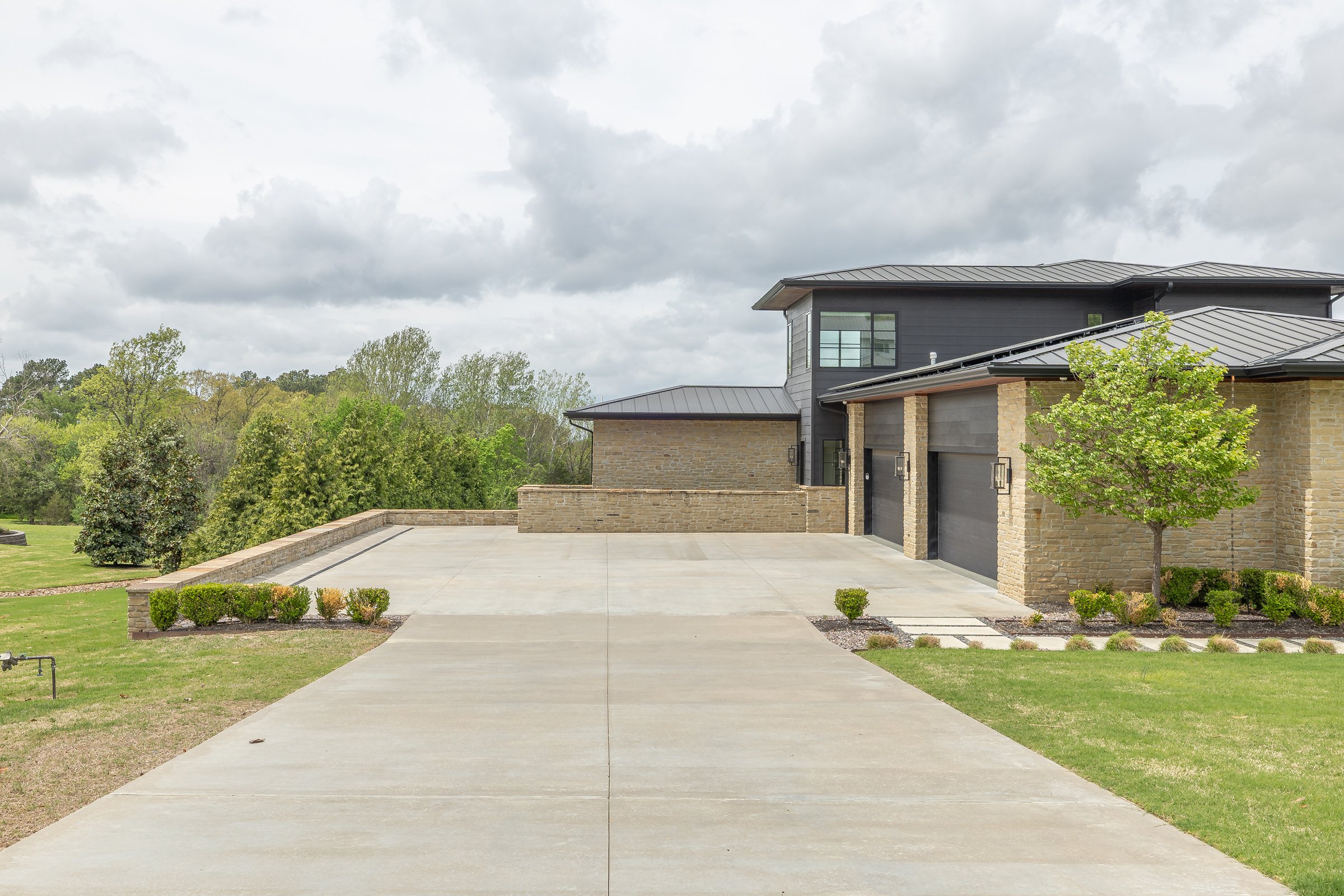 4631BridgewaterLn_FrontExterior (16 of 35).jpg