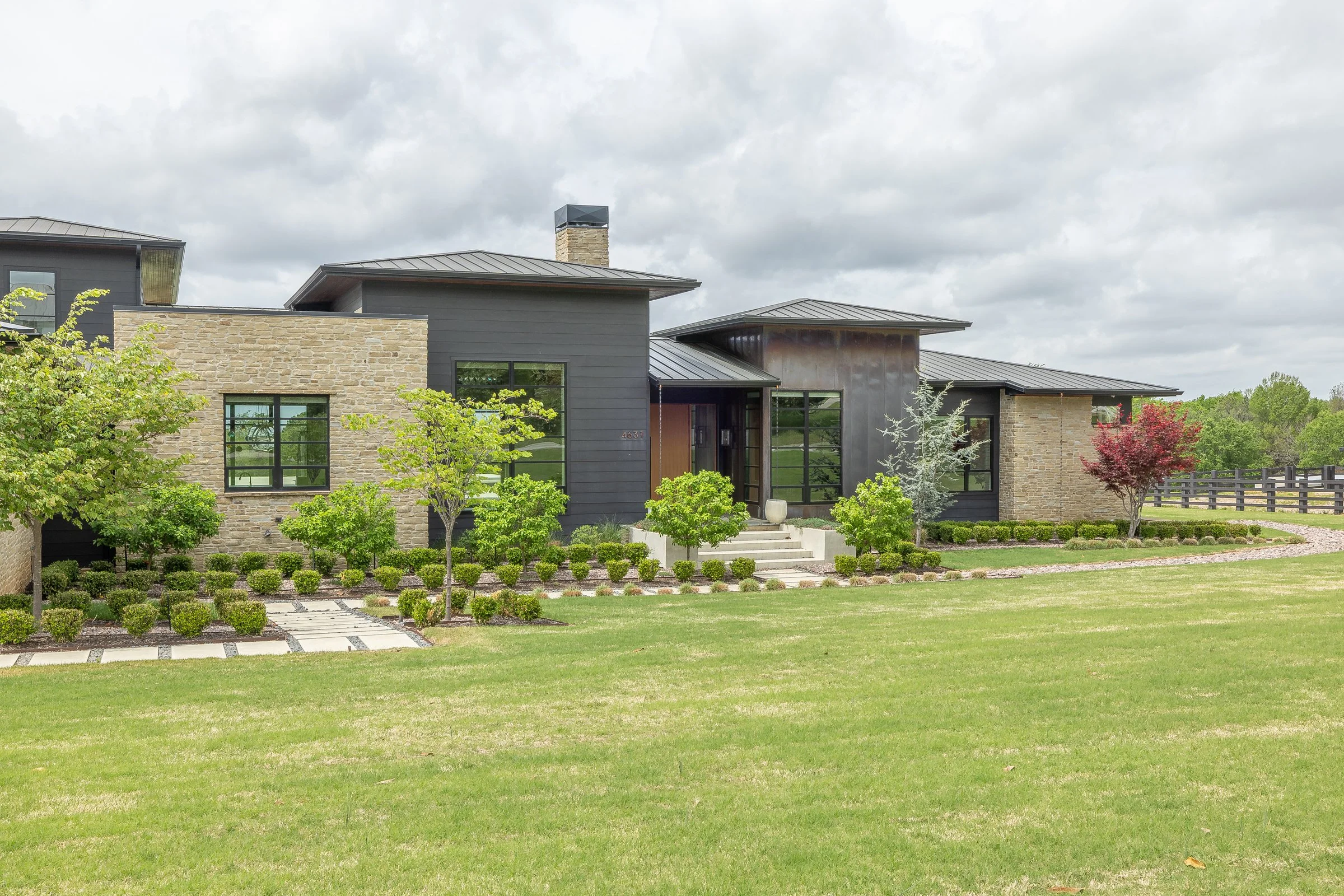 4631BridgewaterLn_FrontExterior (12 of 35).jpg