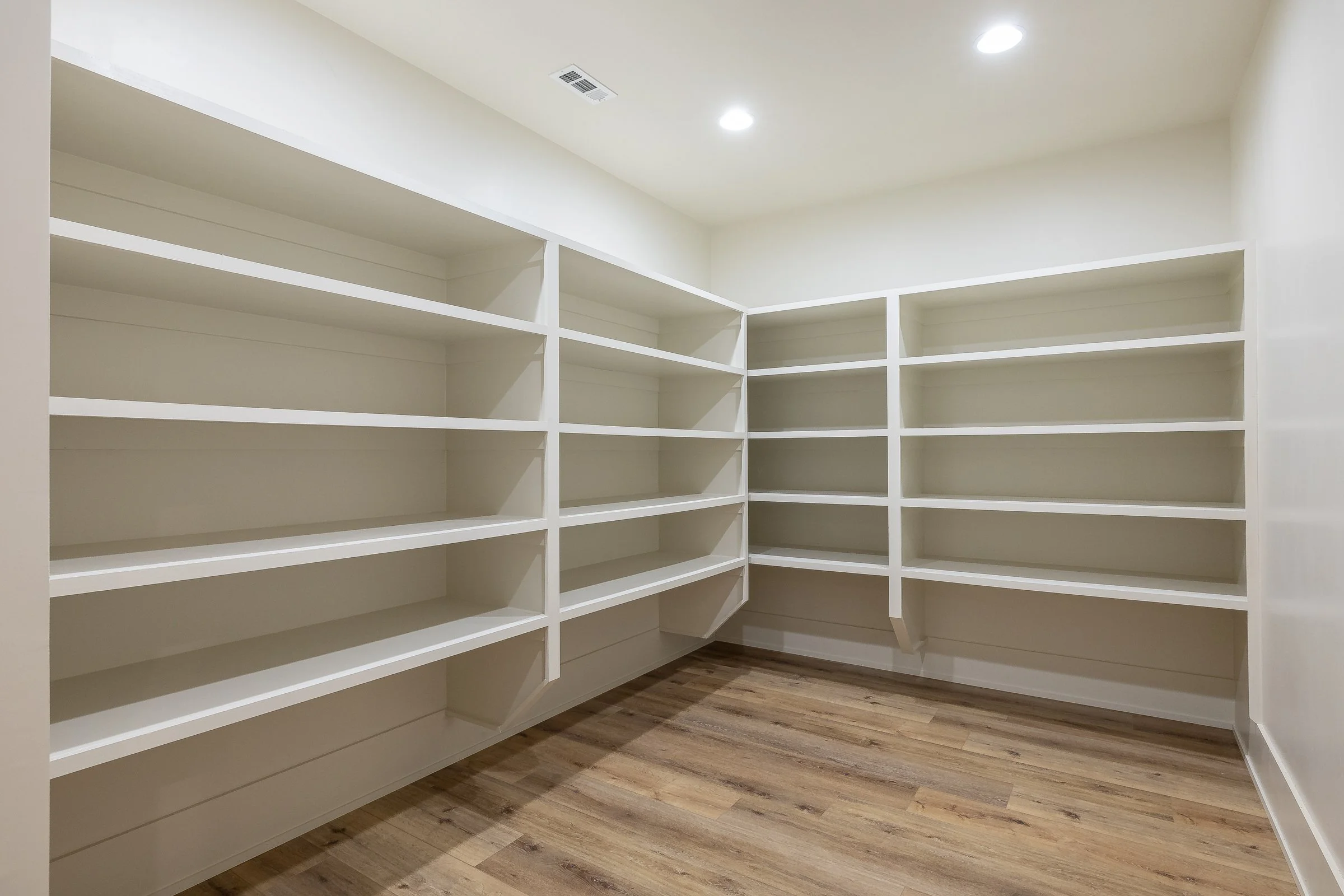 4631BridgewaterLn_Interior (65 of 83).jpg