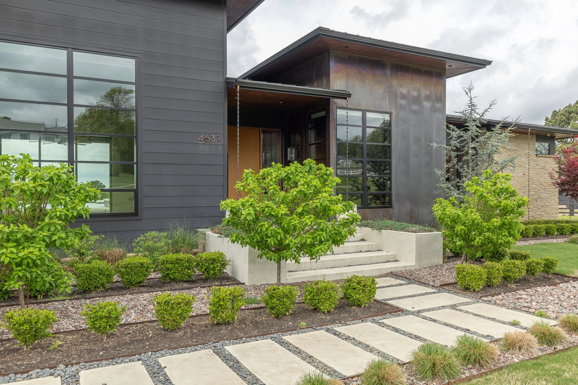 4631BridgewaterLn_FrontExterior (30 of 35).jpg