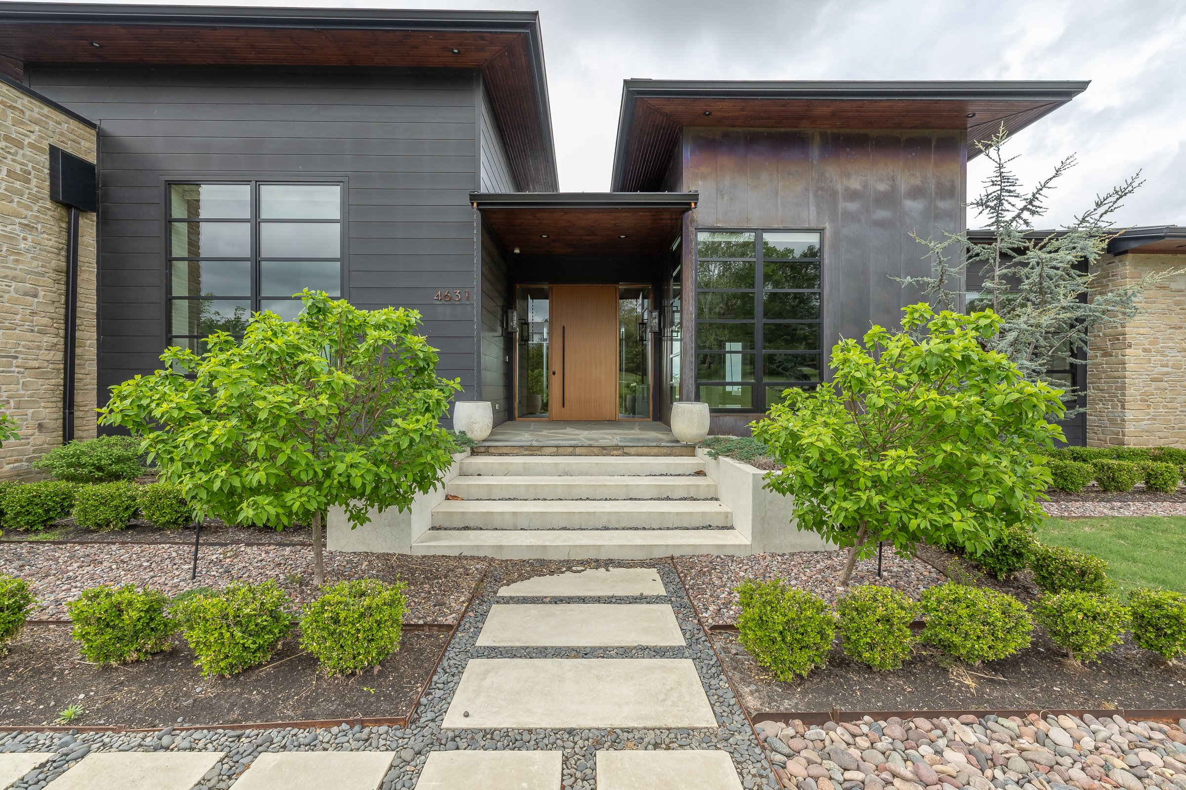 4631BridgewaterLn_FrontExterior (31 of 35).jpg