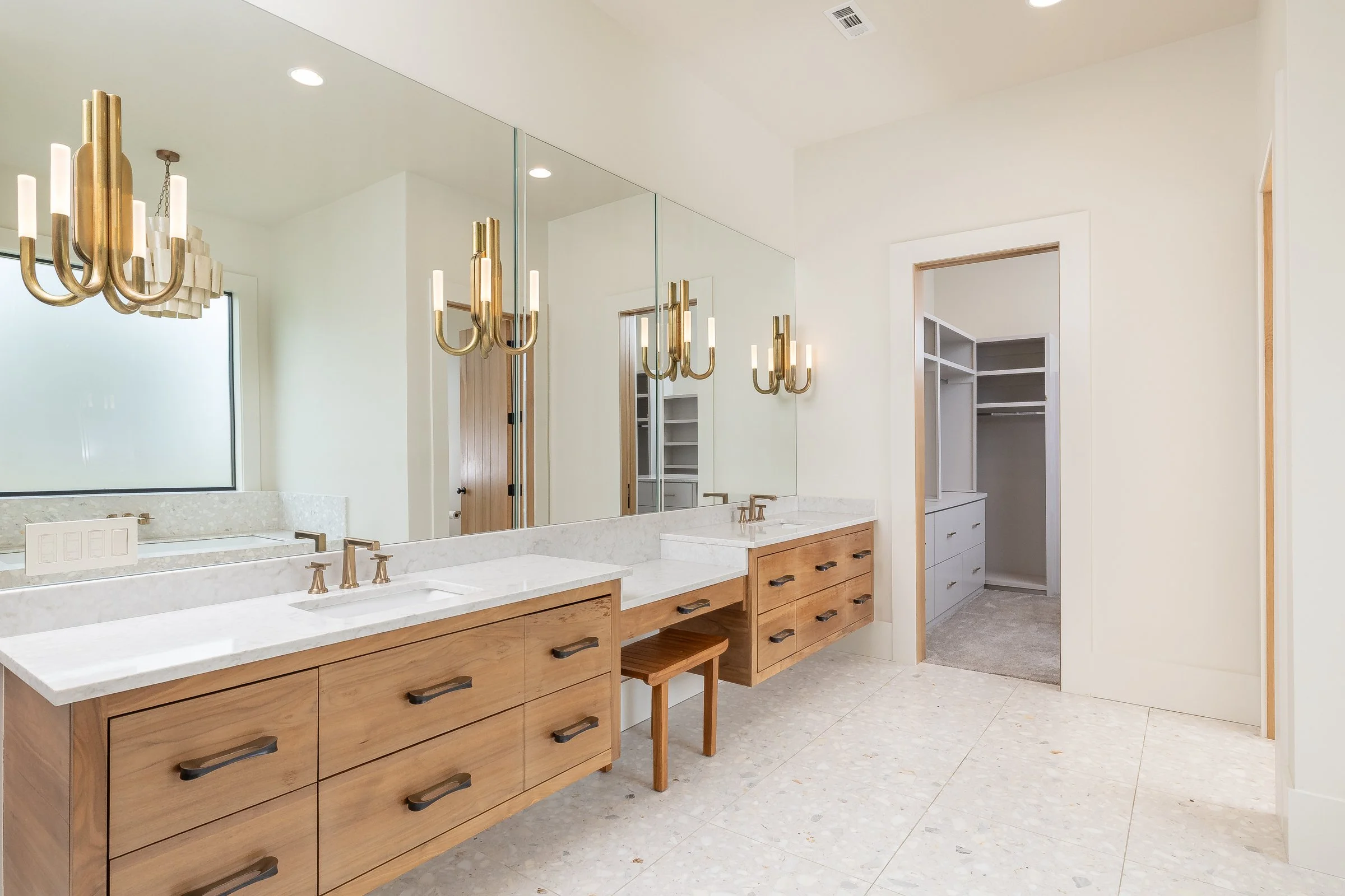 4631BridgewaterLn_Interior (40 of 83).jpg