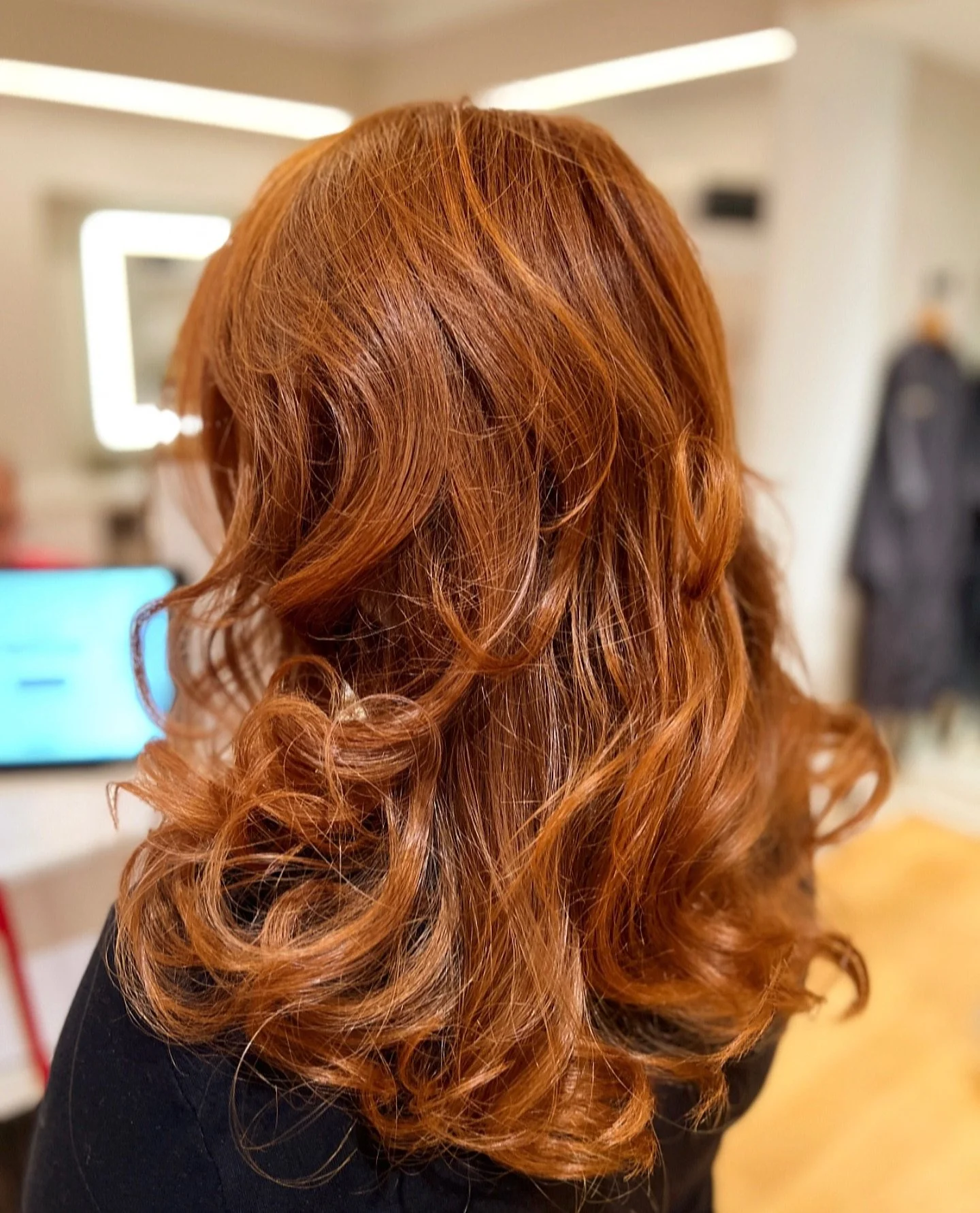 Color by @aaronbradford 🎨 
Style by @hairbycedric ✂️ 
Muse @virginiemarinemusic ❤️
@cedricsalon #cedricsalon