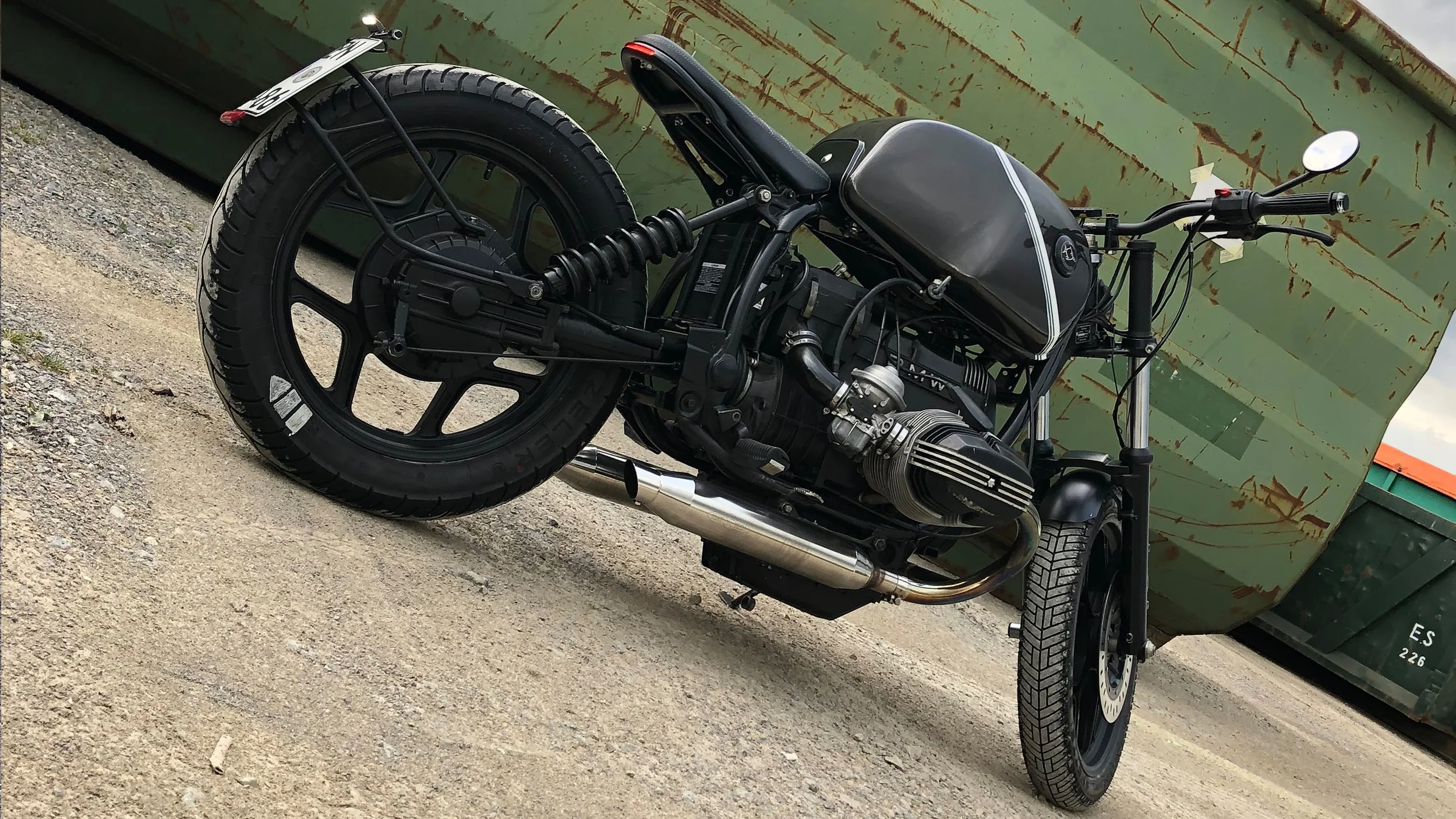 R77.jpg