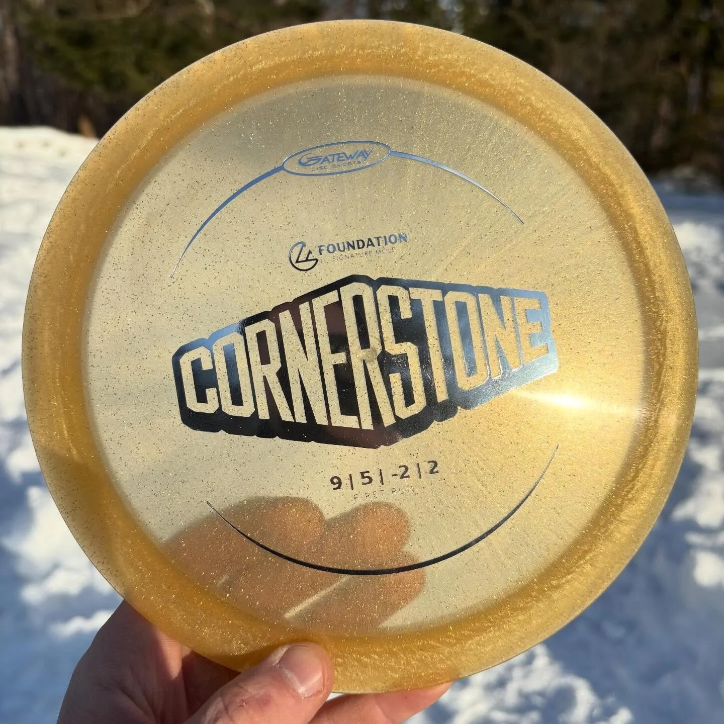 Ya know we had to scoop a 1st run Cornerstone from @foundationdiscgolf x @gatewaydiscsports
Unfortunately we could only grab one this time but we&rsquo;ll stock up once we can!

#discgolf #discgolfdaily #gatewaydiscs