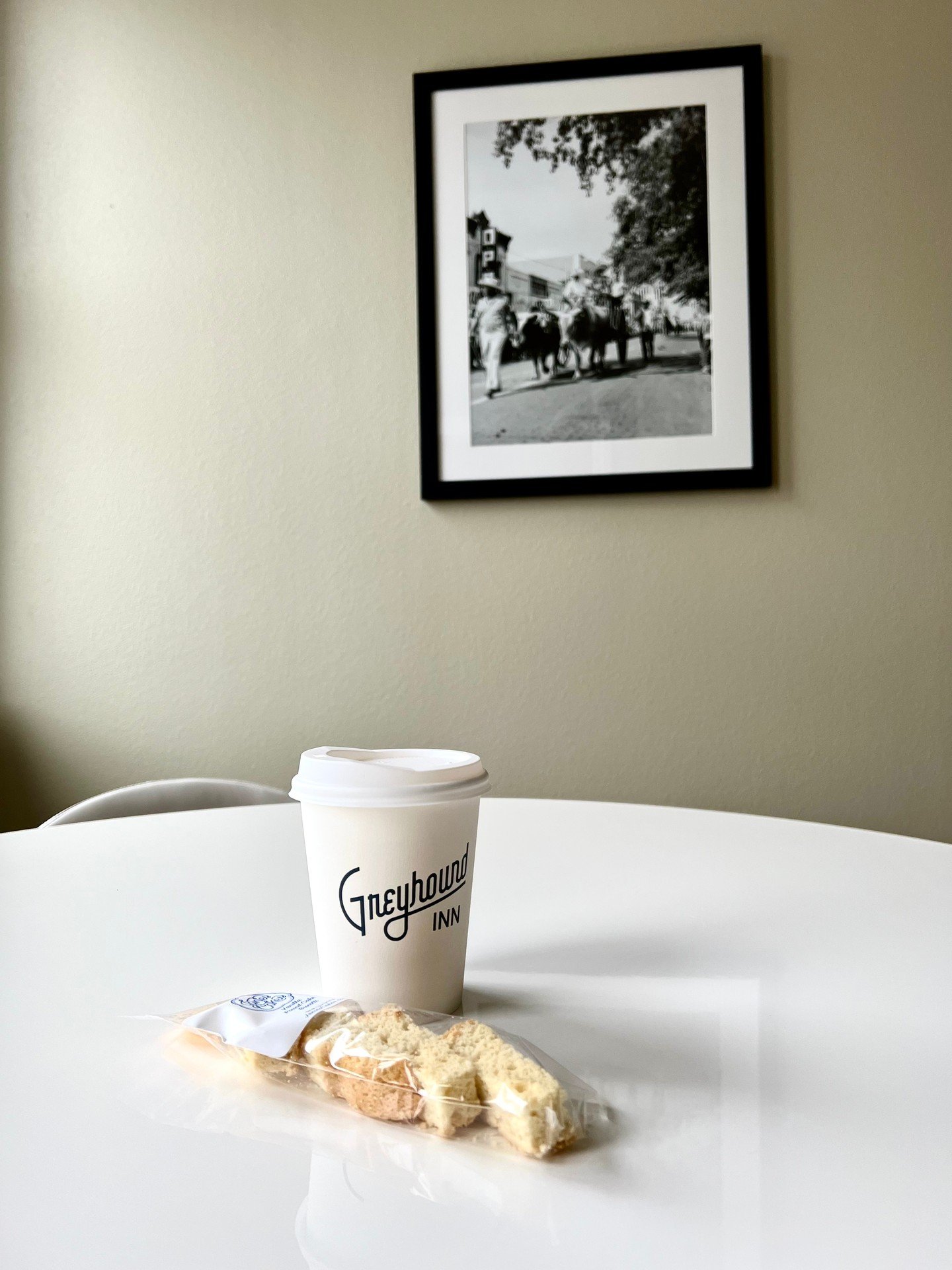 Our treat to you! Every stay at Greyhound Inn comes with a little taste of Tyler. In each guest room, you&rsquo;ll find a complimentary vanilla pound cake from @JaniesCakes, a beloved mother-daughter owned bakery known for their old-fashioned bundt-s