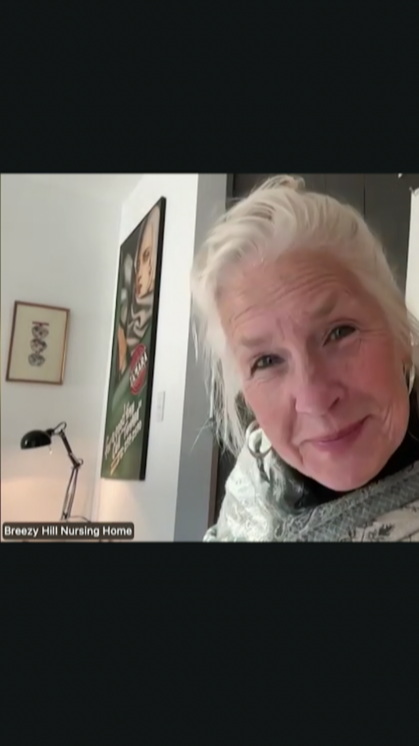 K Elisabeth on Feed VERT.png