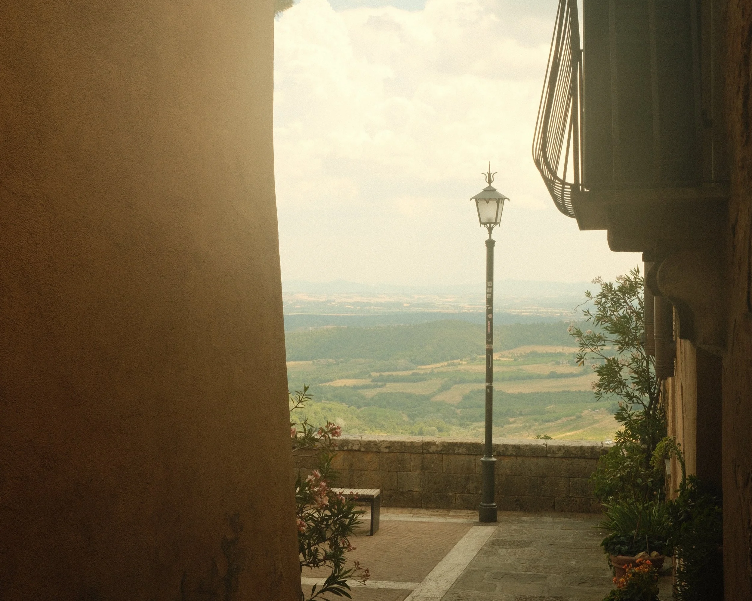 Viewpoint II - Toscana