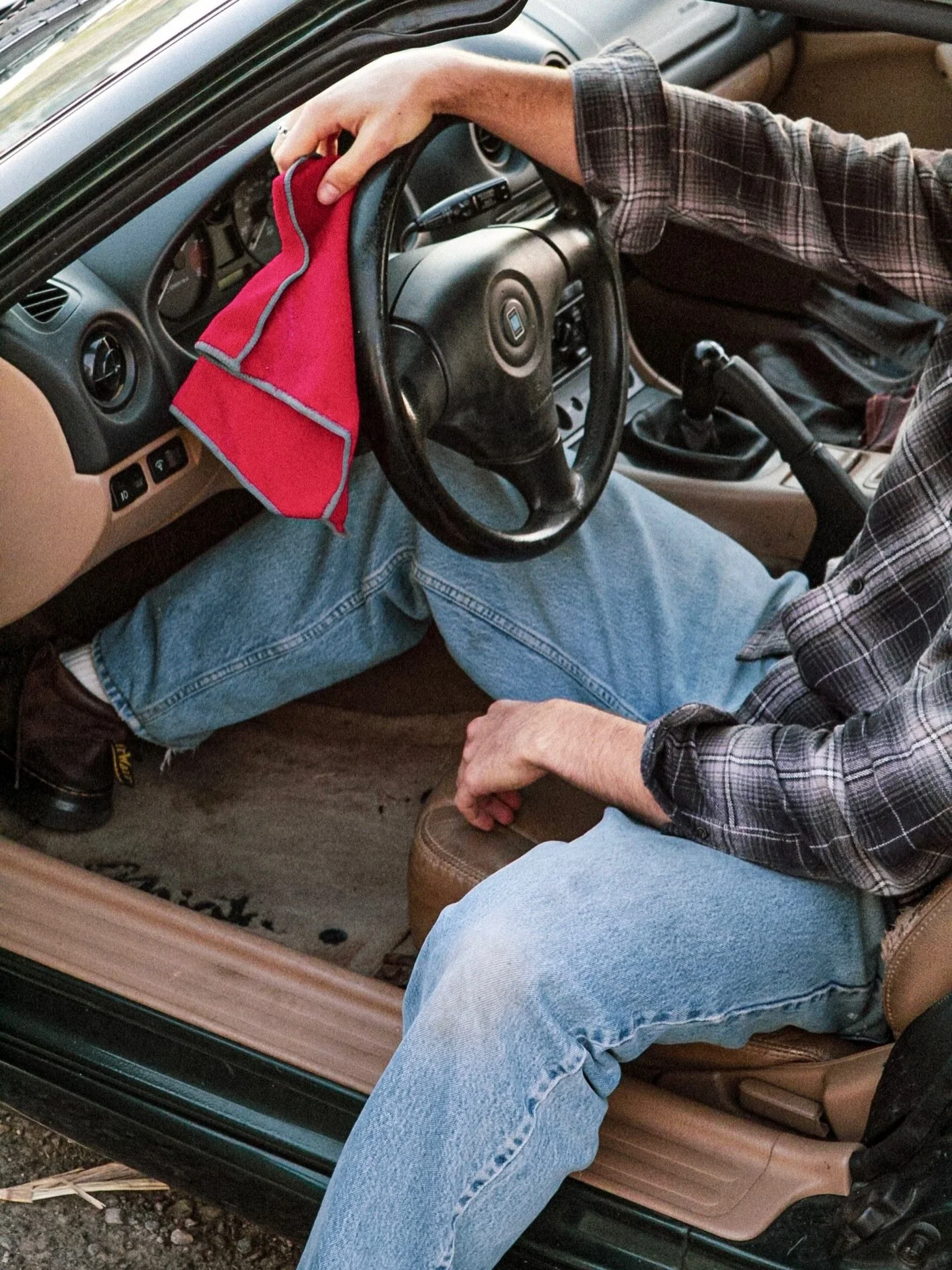 Pulled over 

Photographer - Delaney Juenger
Stylists - Teagan Farmer &amp; kiser Young
Videographer - Sylvia Eastman
Models - Drake Voila &amp; Deven Brown
Car - Theo Hanes

#UpMagazine