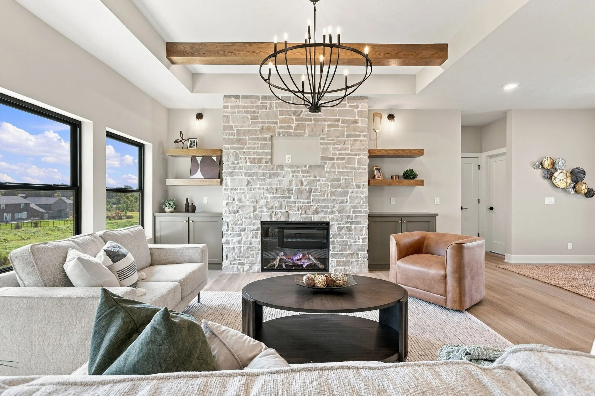 14-web-or-mls-4509 N 213th St-13.jpg