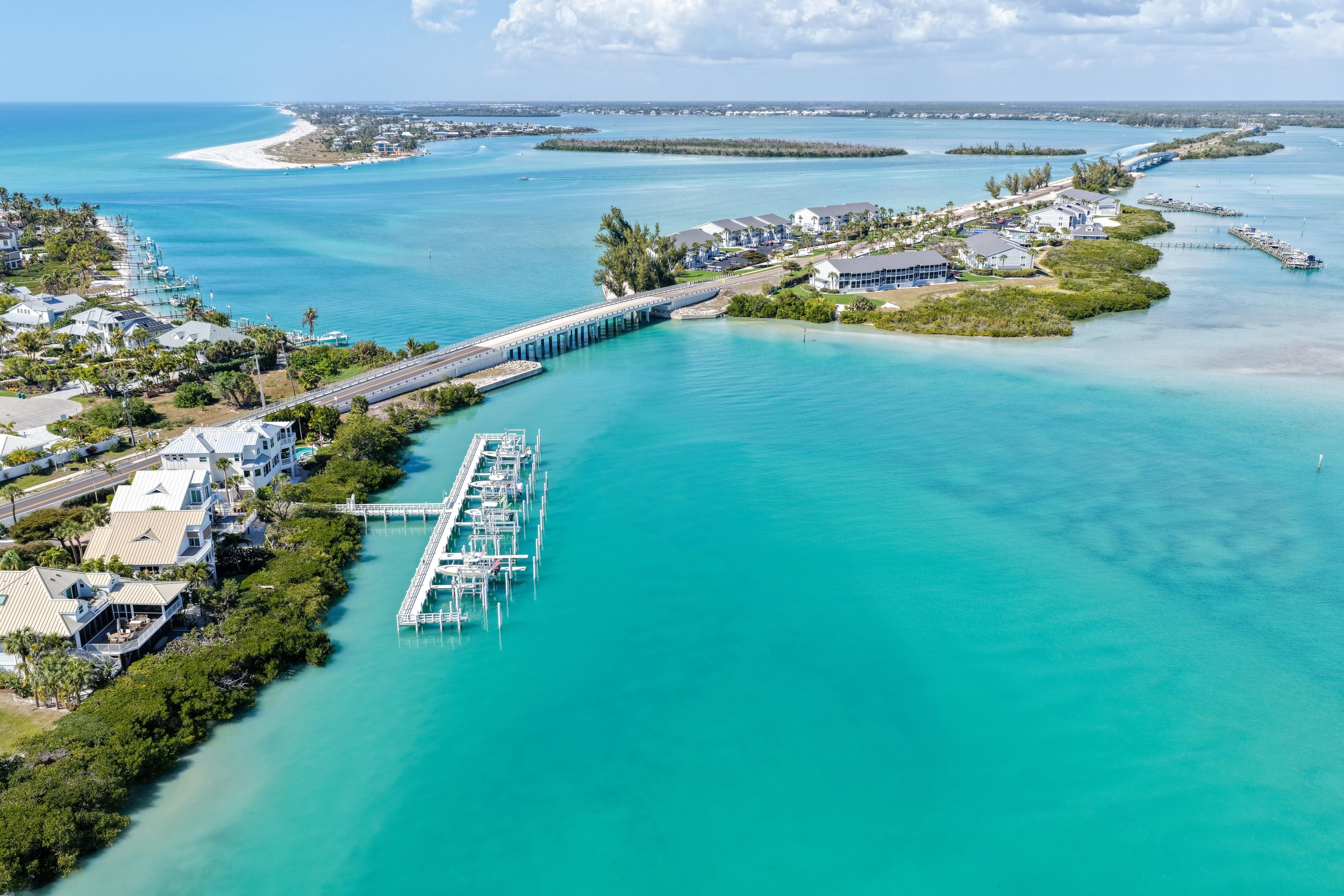 5854 Gasparilla Rd - HDR-66.jpg