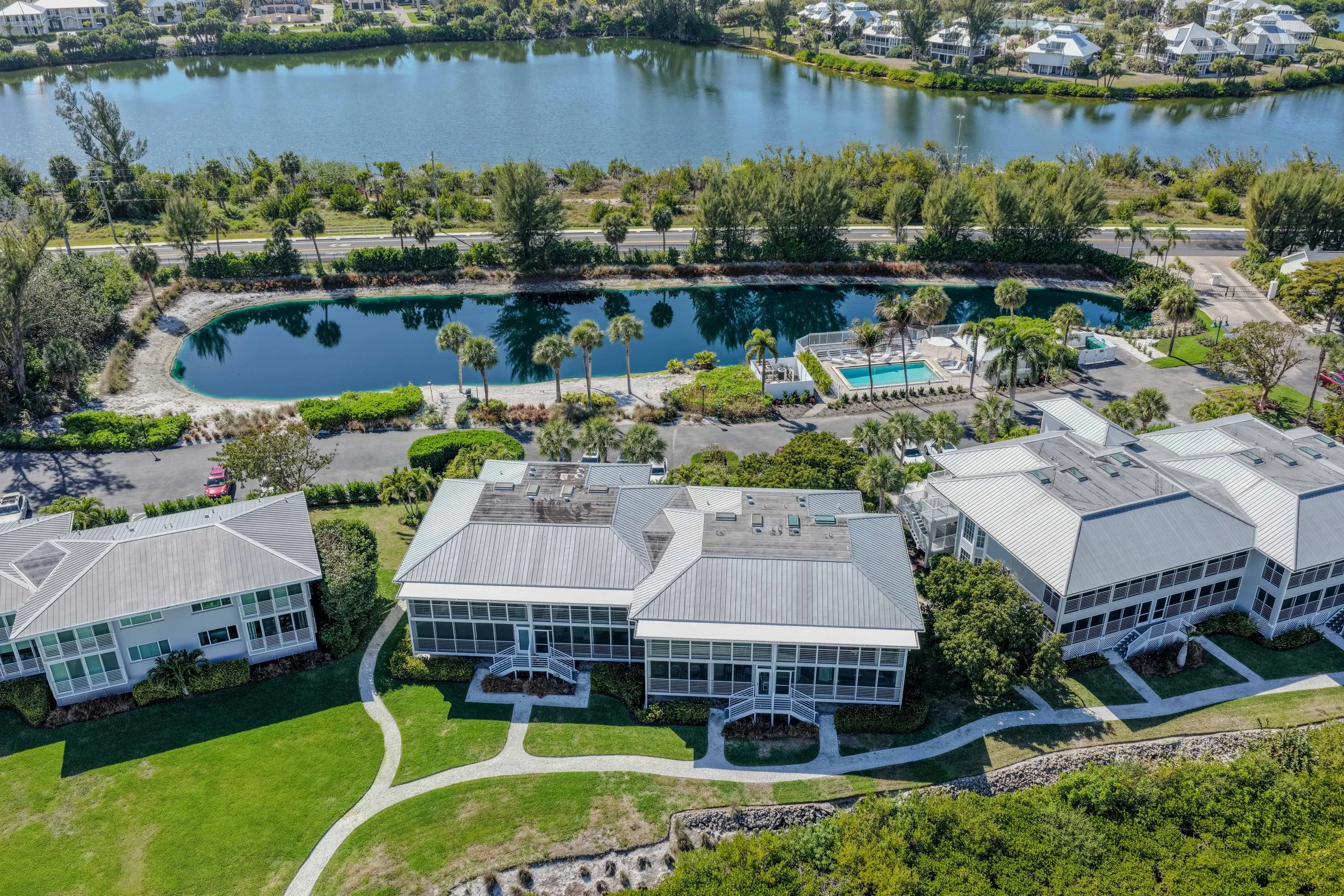 5854 Gasparilla Rd - HDR-55.jpg