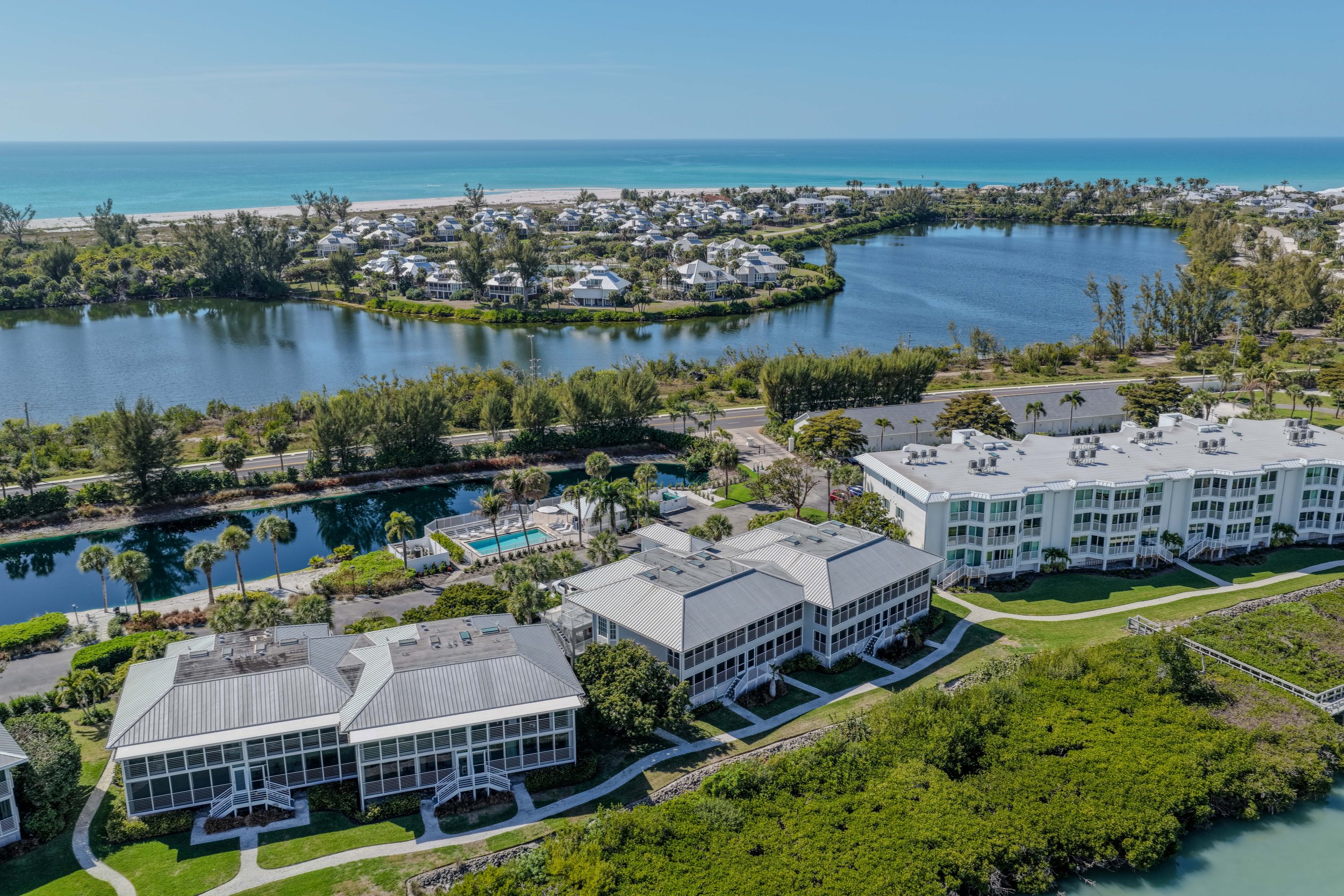 5854 Gasparilla Rd - HDR-56.jpg