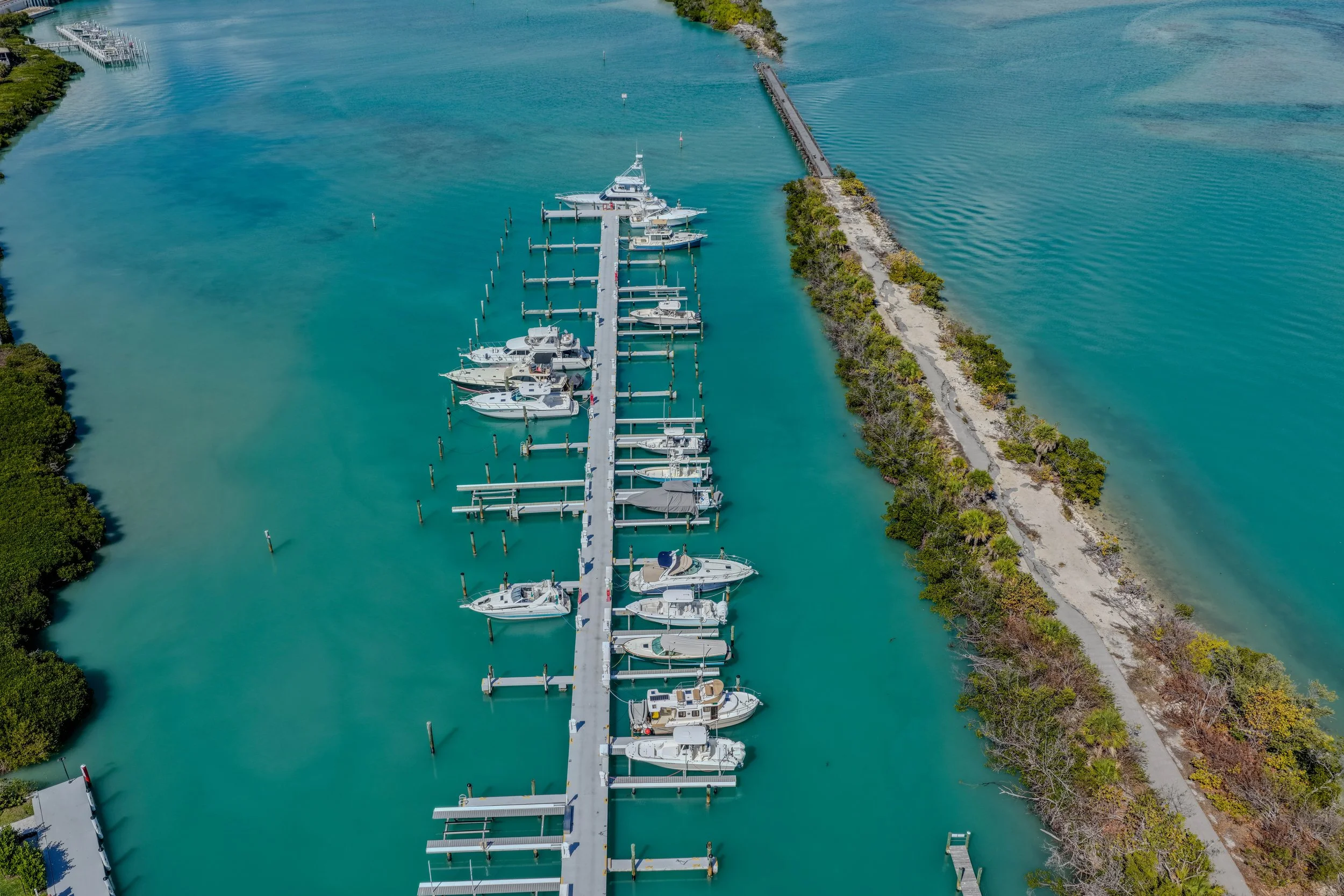 5854 Gasparilla Rd - HDR-63.jpg