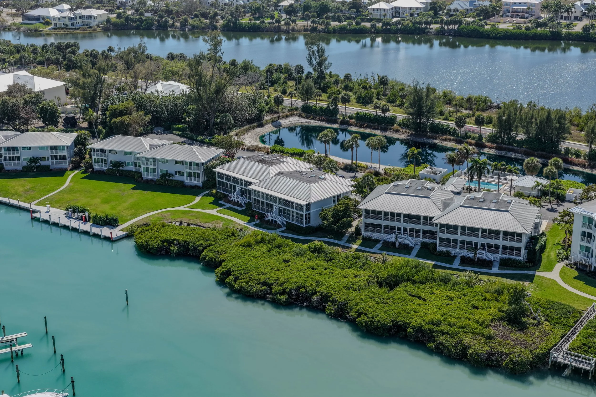 5854 Gasparilla Rd - HDR-70.jpg