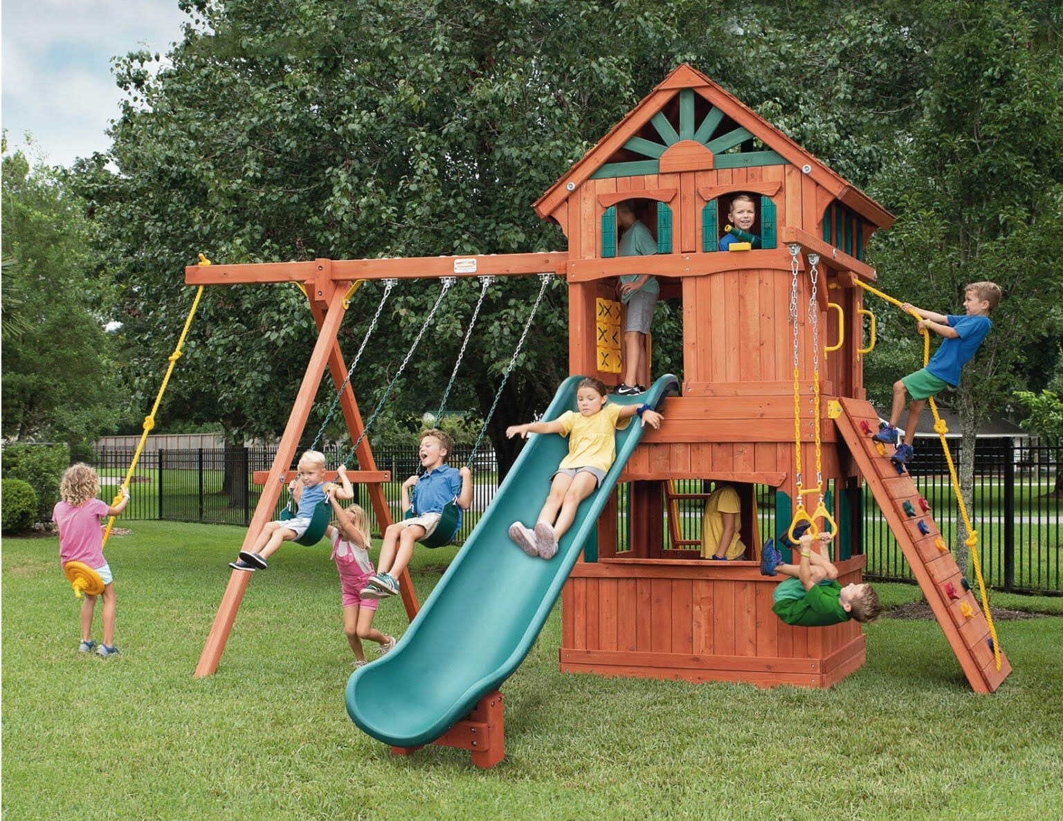 11-ParrotIslandFortXL-wTreehouse_Playhouse-1536x1187.jpg