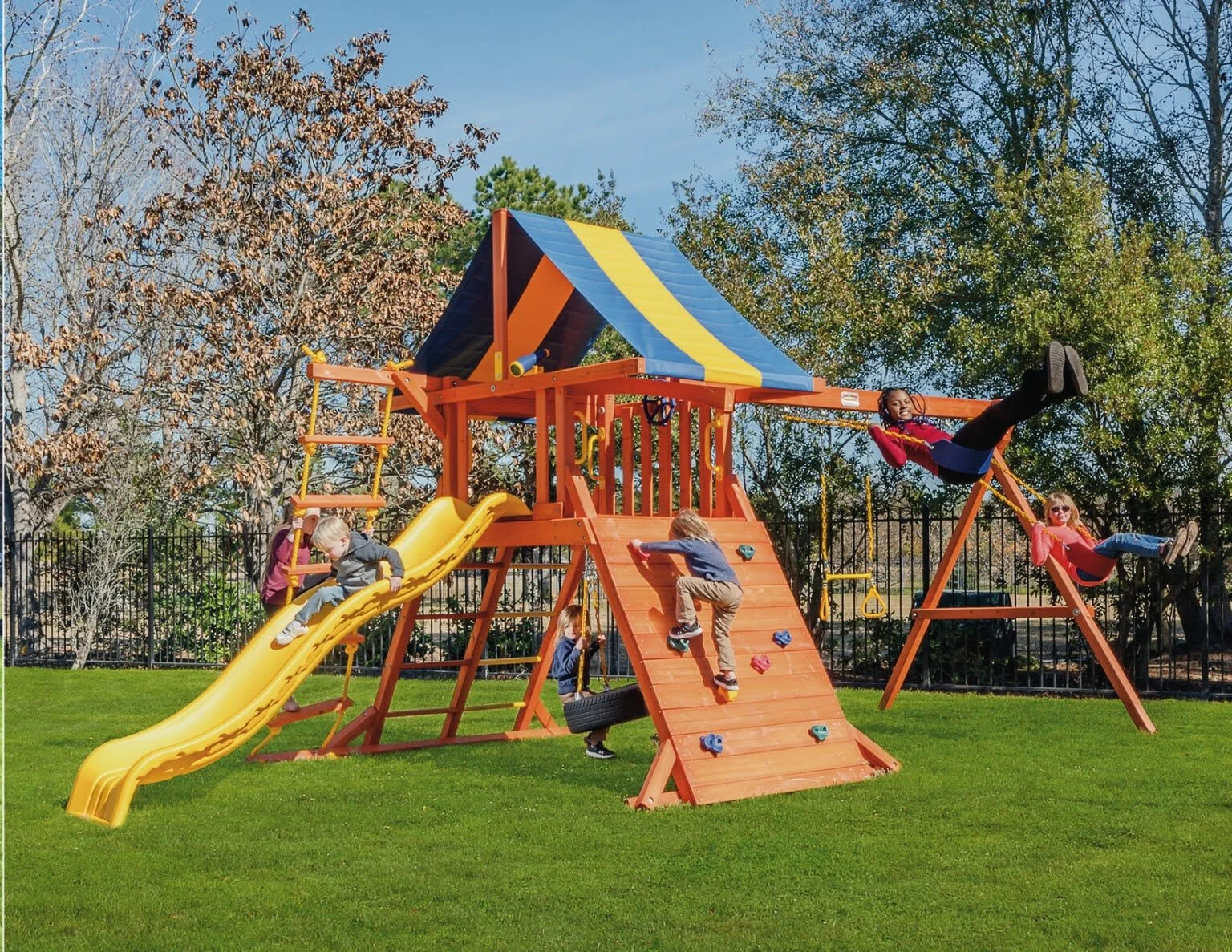 39-ToucanPlaycenter-wTarp-1536x1187.jpg