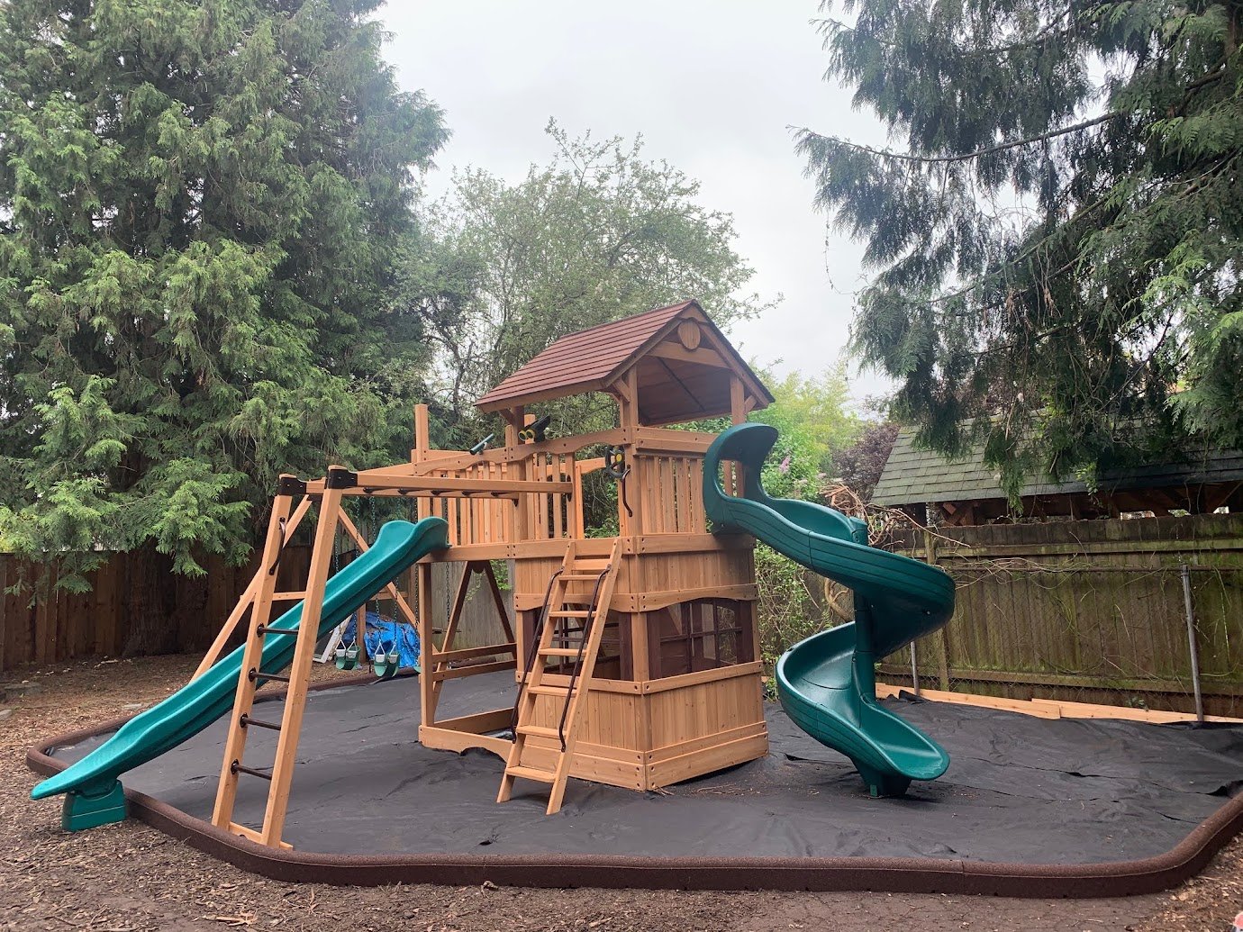 OOXL open spiral slide, MB.jpg