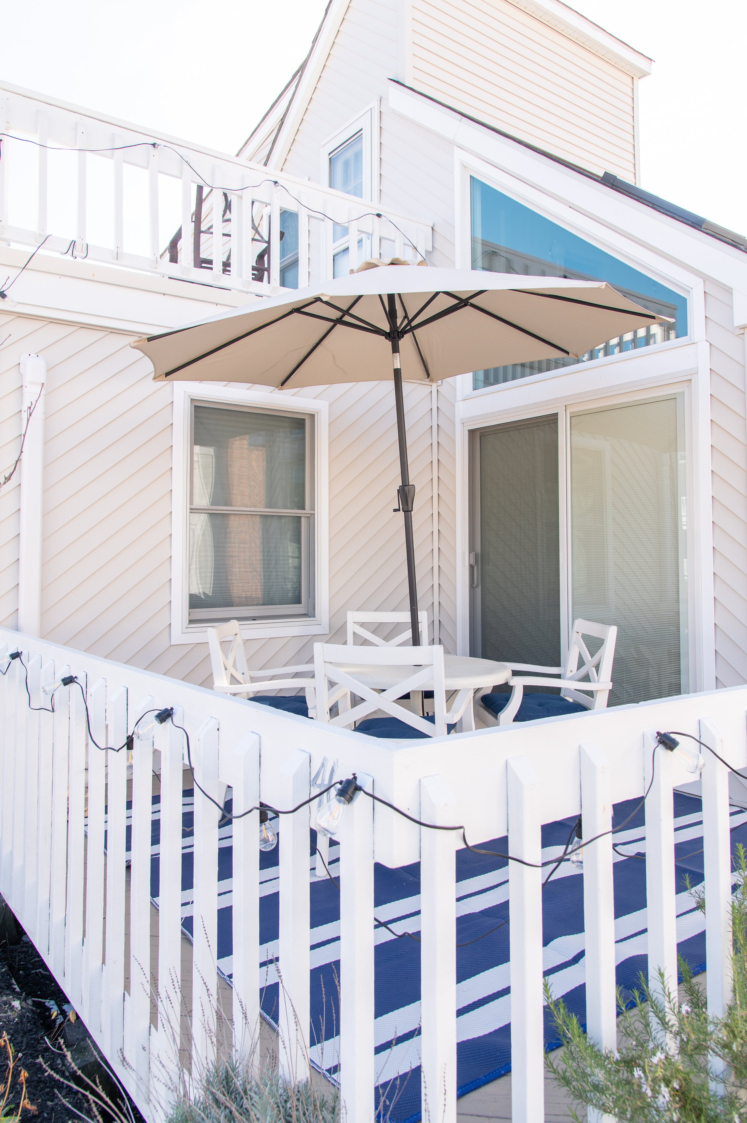 downstairs front deck