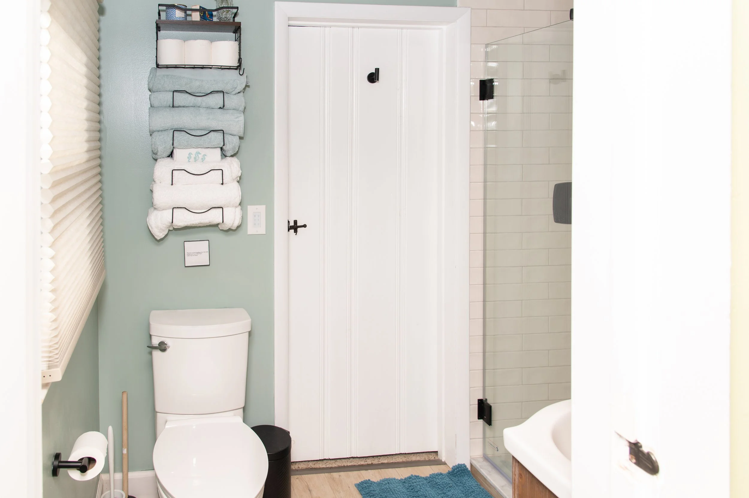 shared bathroom entrance to bdrm 3